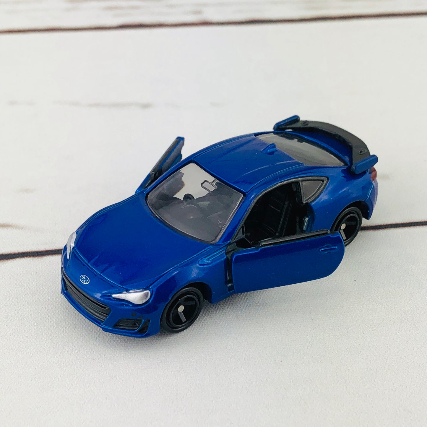 Tomica 6 Subaru BRZ