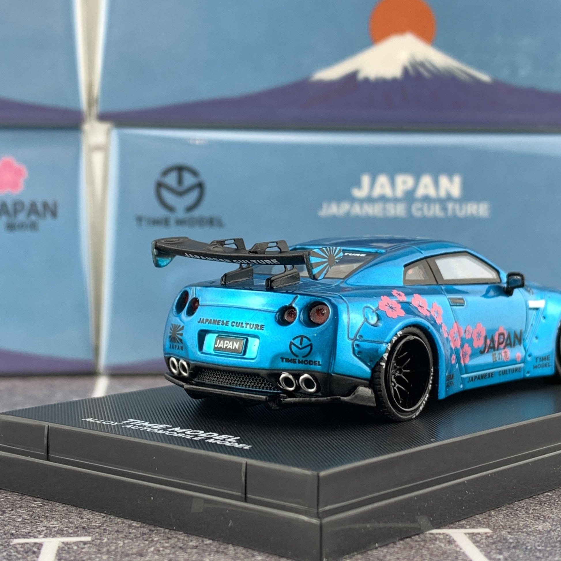 TIME MODEL 1/64 Japanese Culture Sukura GTR R35 with High Wing