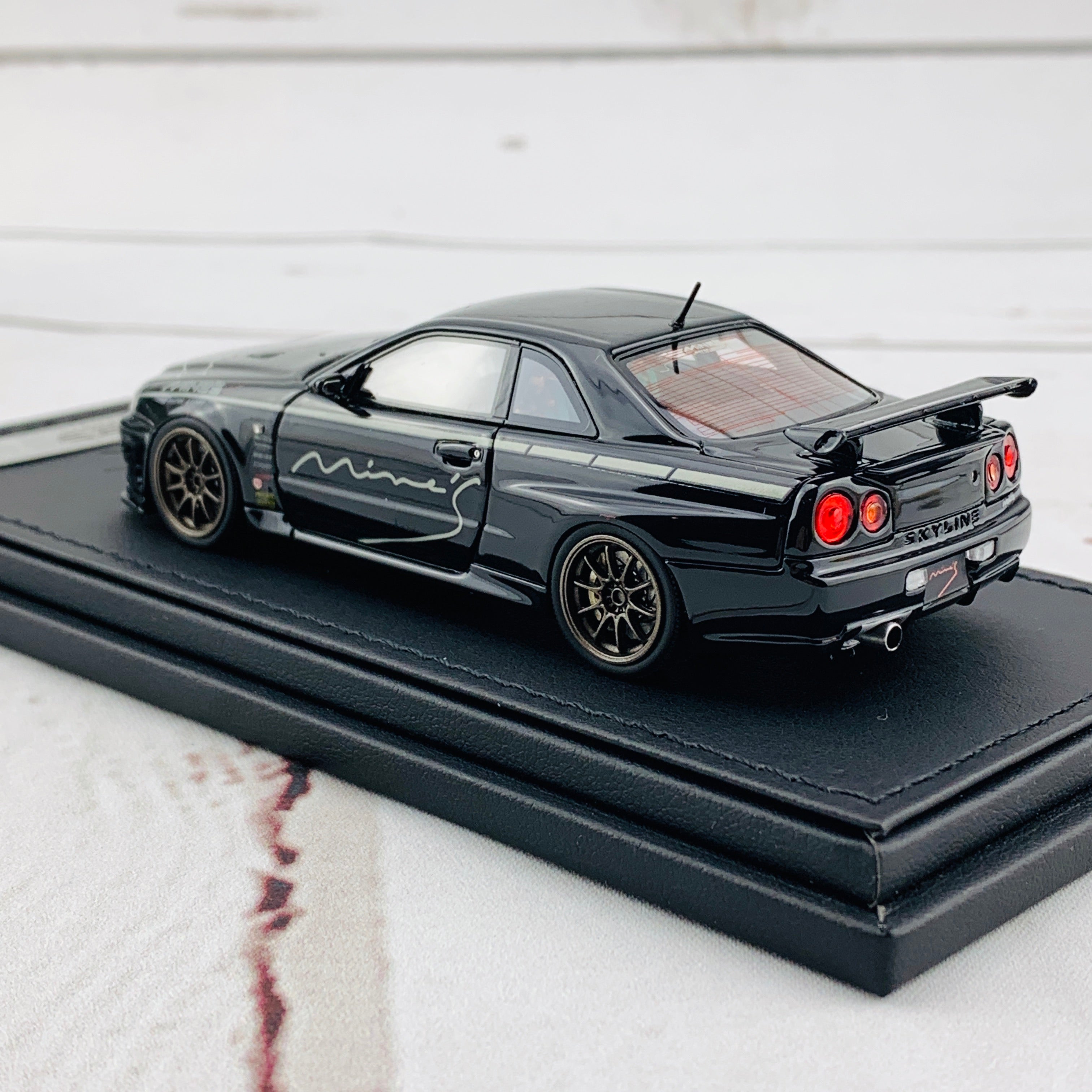 Ignition Model 1/43 Nissan Skyline GTR Mine's R34 Black IG1815