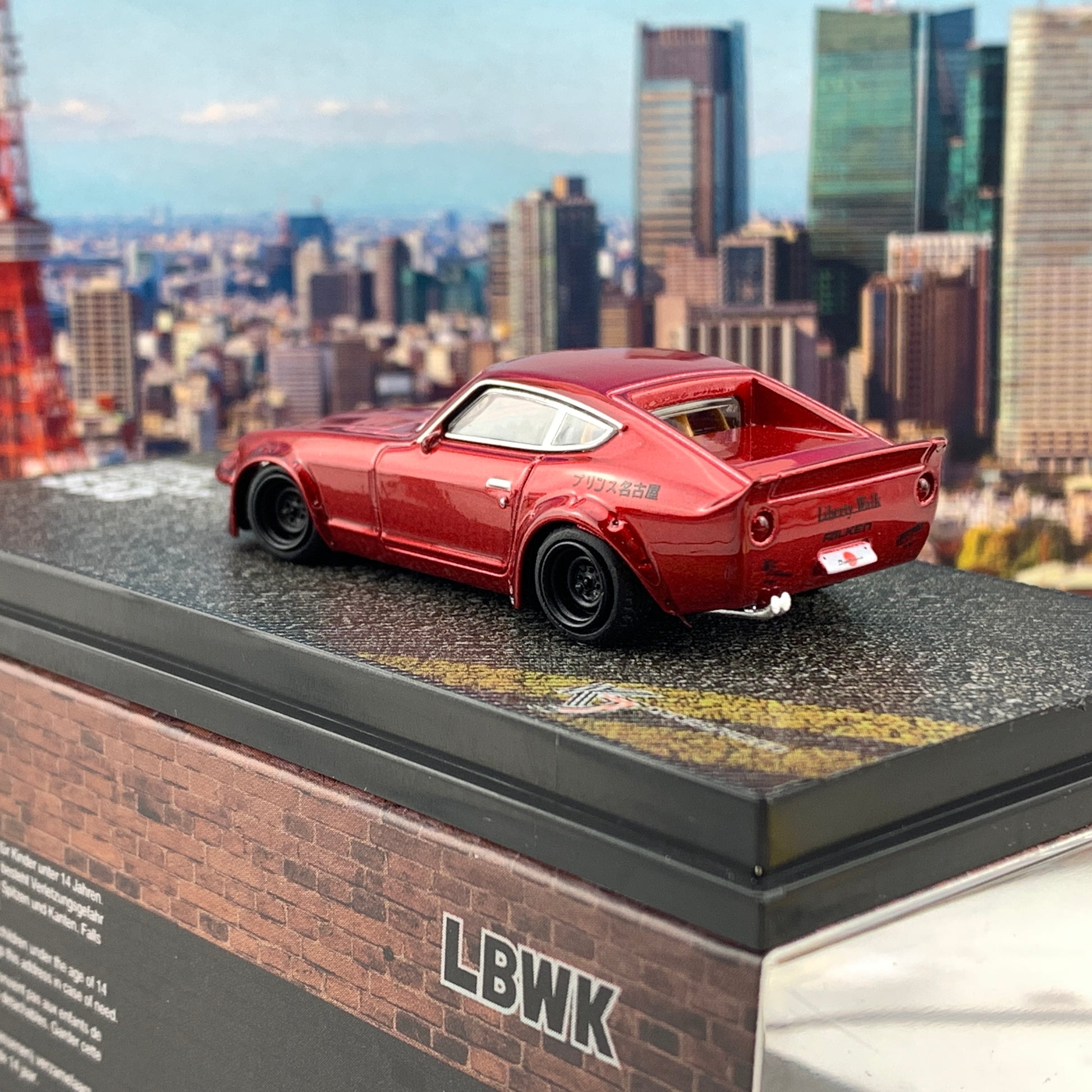 KJ MINIATURES 1/64 LBWK Nissan FairLady S30 Metallic Red KJ64003R