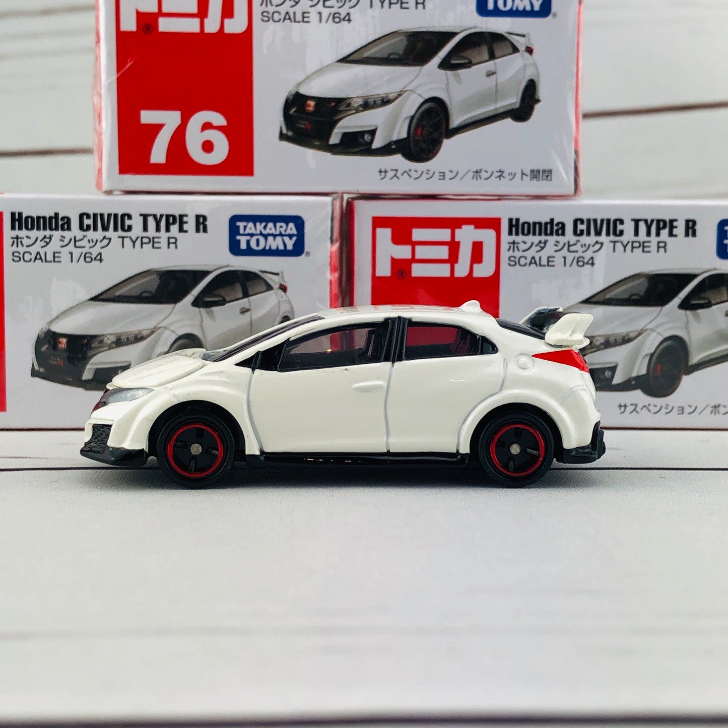 Tomica 76 Honda CIVIC TYPE R FK2 1/64