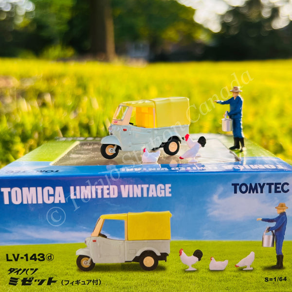 Tomytec Tomica Limited Vintage 1/64 Daihatsu Midget (yellowish green / beige) with figure LV-143d