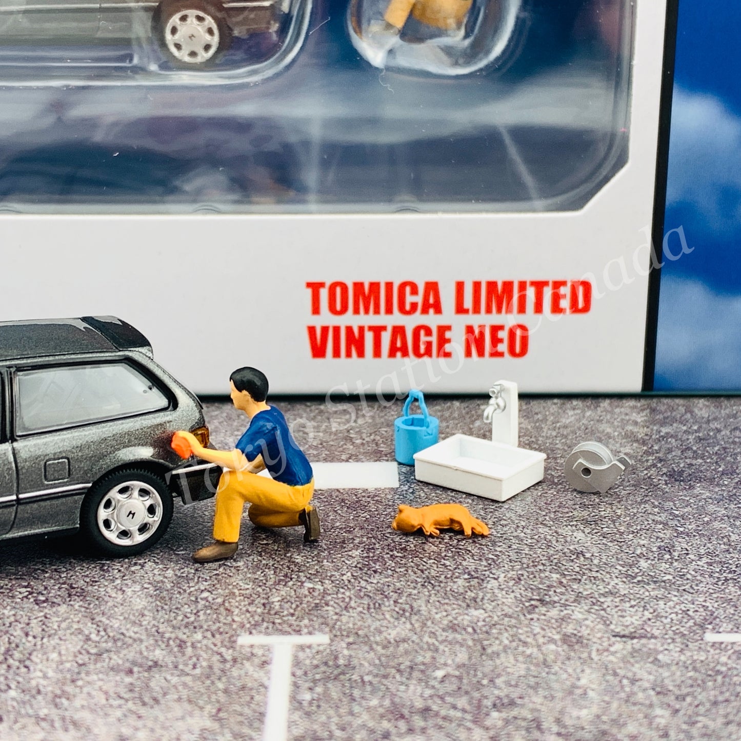 Tomytec Limited Vintage Neo 1/64 Diocolle 64 #02b Car wash 4543736314875
