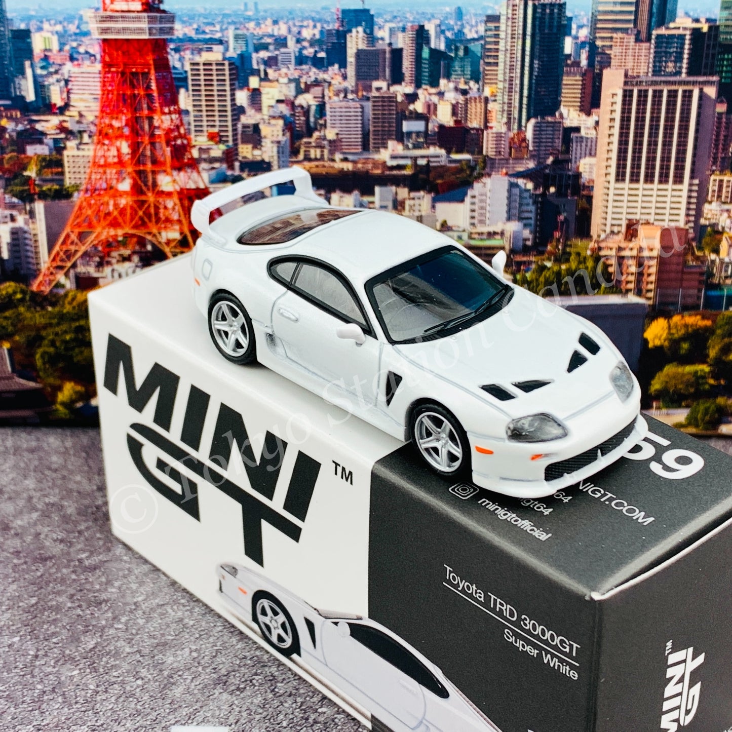 MINI GT 1/64 Toyota TRD 3000GT  Super White RHD MGT00259-R
