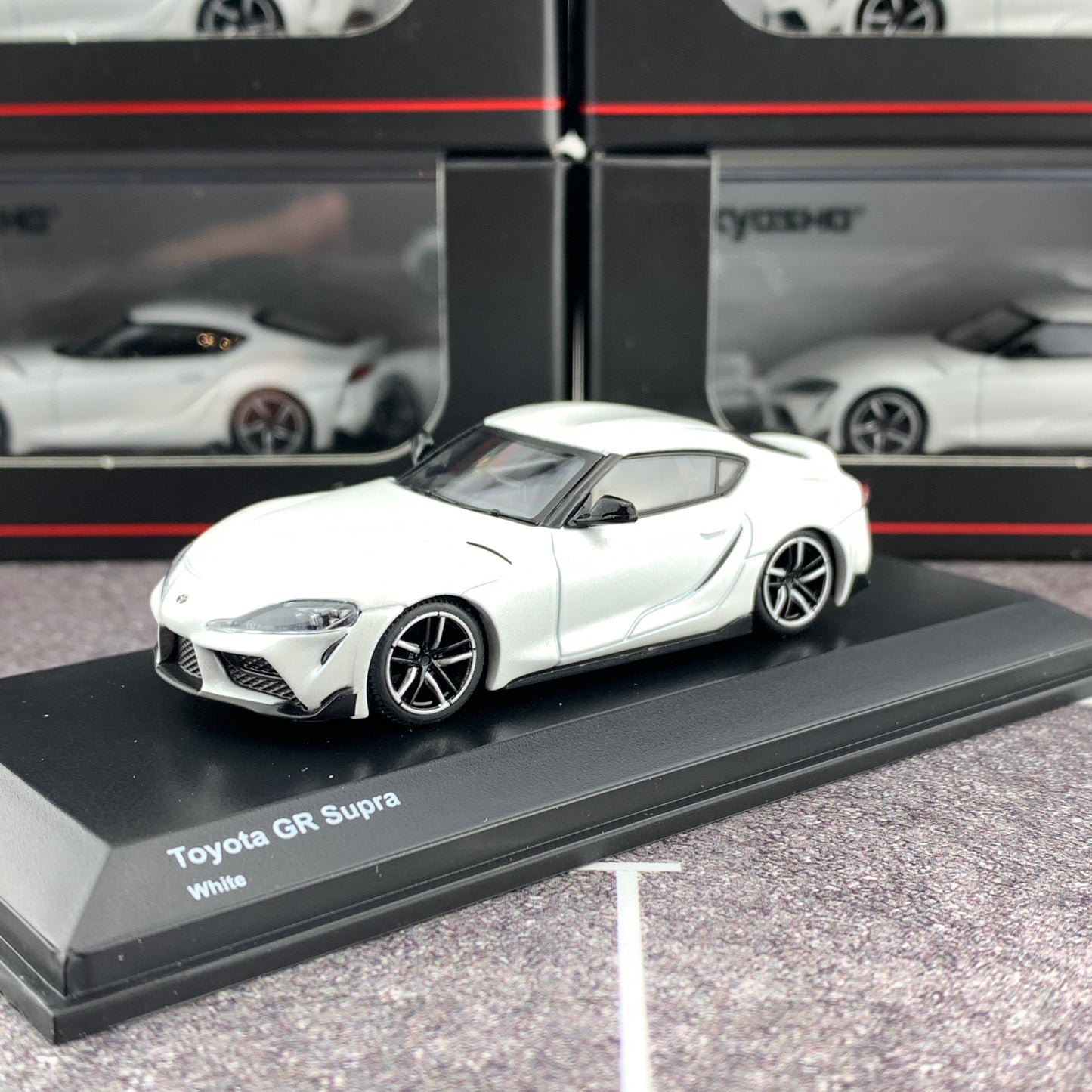 KYOSHO 1/64 Toyota GR Supra White KS07110W