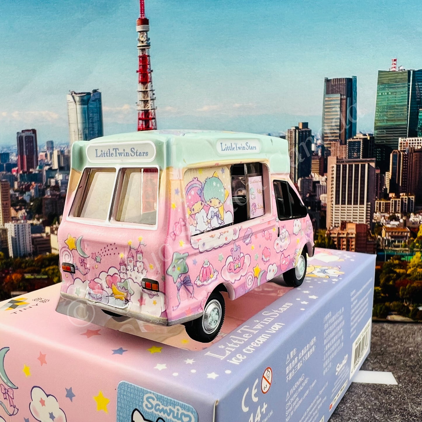 TINY 微影 Little Twin Stars Ice Cream Van (Sanrio x Alice) ATC65302