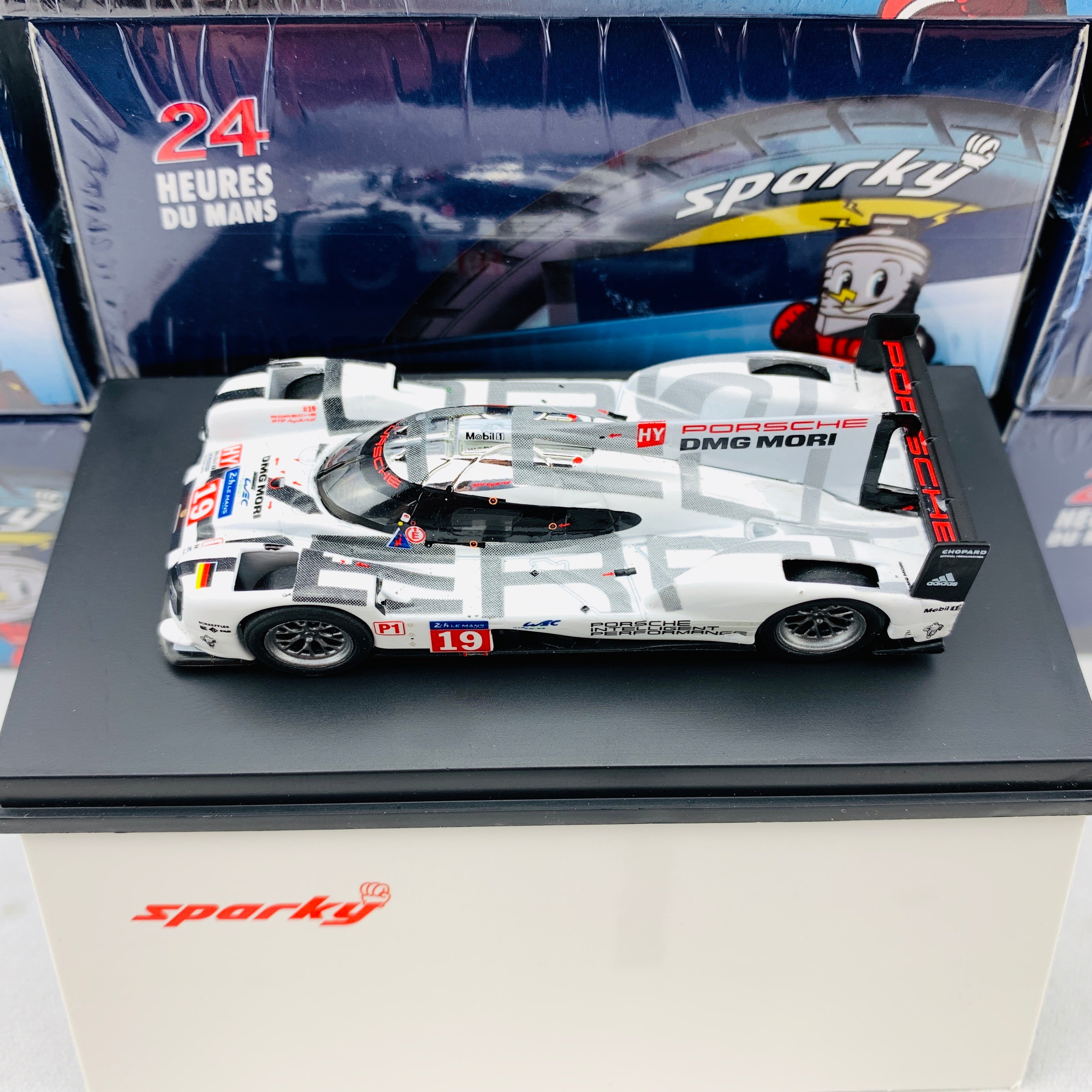 スパーク 1/64 Porsche 919 Hybrid No.19 Y094 Spark Models Porsche 919 Hybrid Winner Le Mans 2015 Y094 1/64