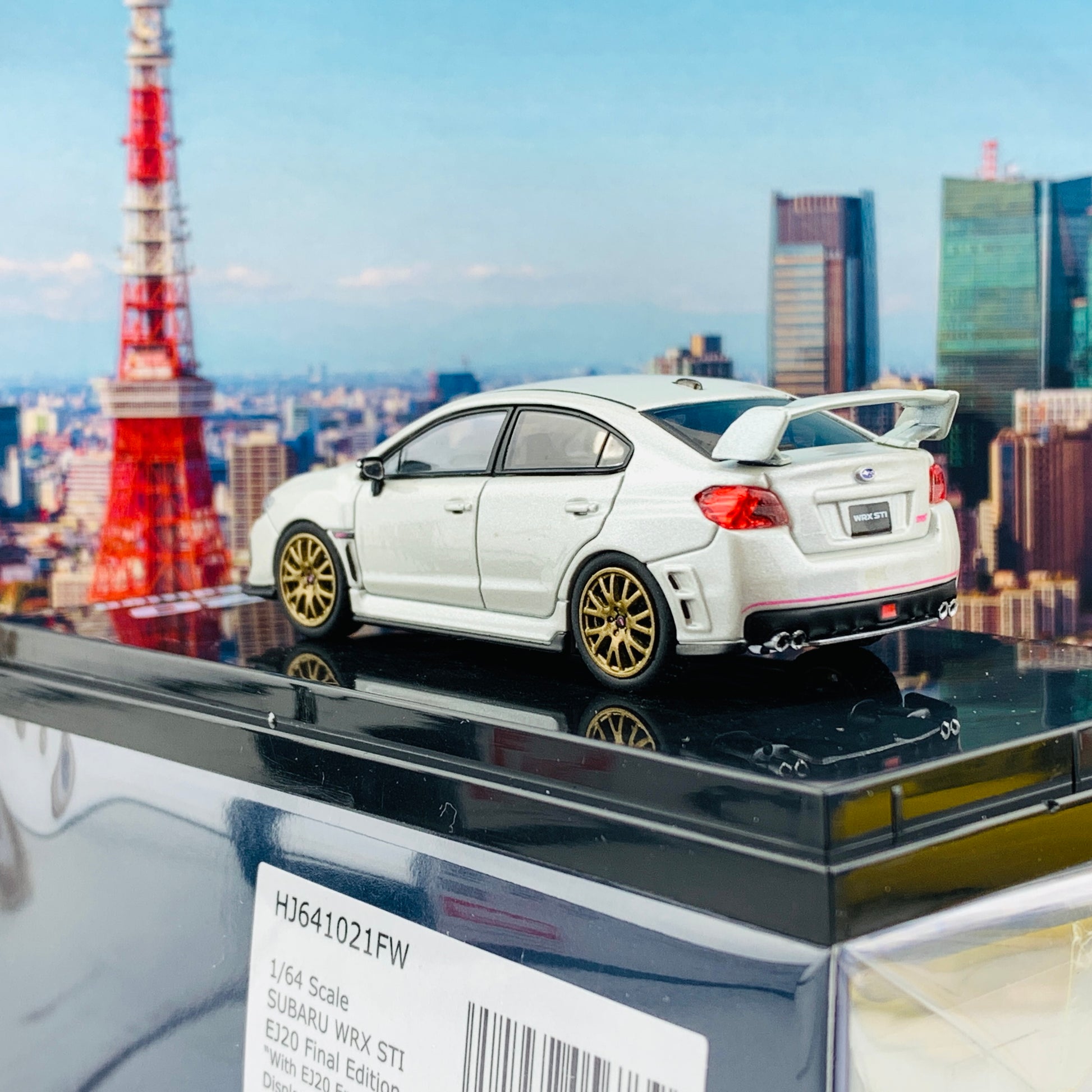 HOBBY JAPAN 1/64  SUBARU WRX STI EJ20 Final Edition with EJ20 Engine Display Model White Pearl HJ641021FW