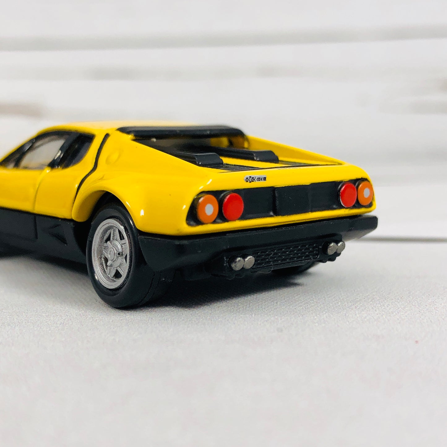 Tomica Premium 17 Ferrari 512 BB (Tomica Premium Release Commemorative Specificationトミカプレミアム発売記念仕様)