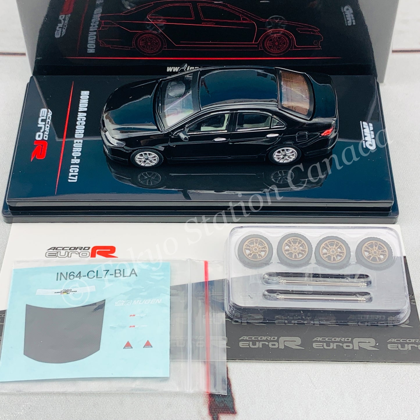 INNO64 1/64 HONDA ACCORD Euro-R (CL7) Nighthawk Black Pearl W/ Extra Wheels & Extra Water Decals IN64-CL7-BLA