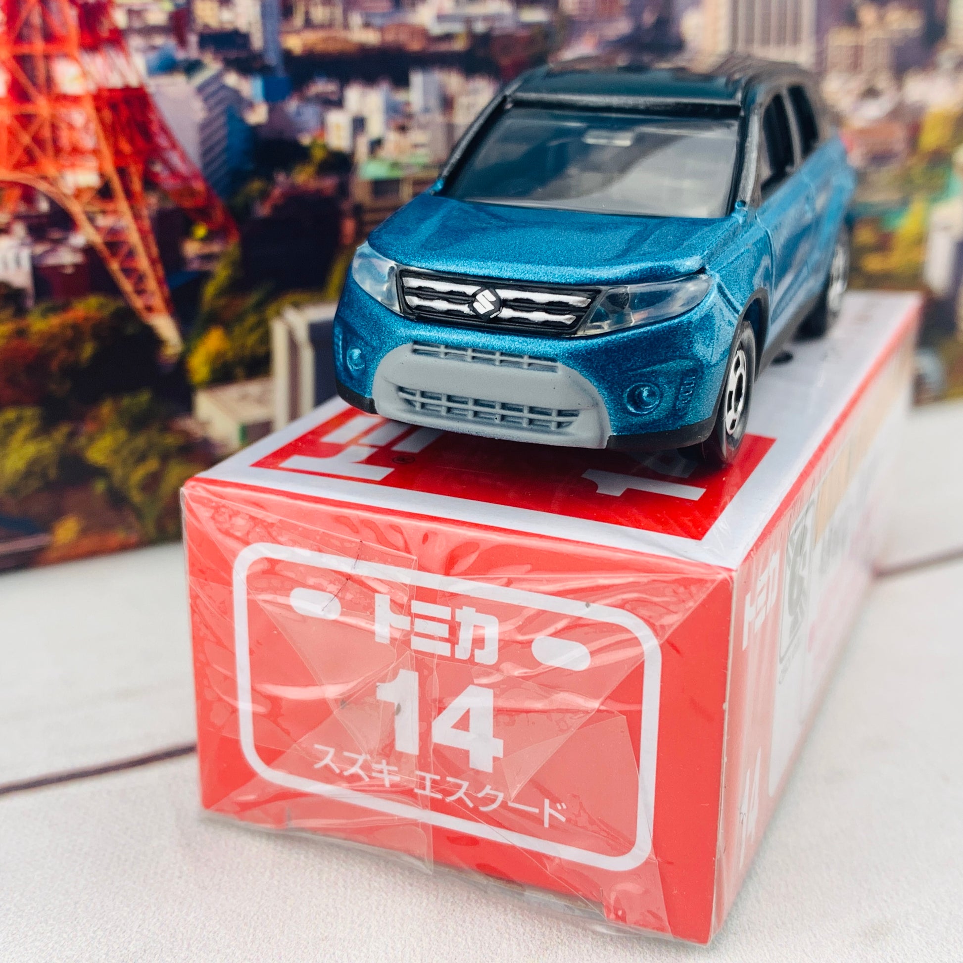 Tomica 14 Suzuki Escudo