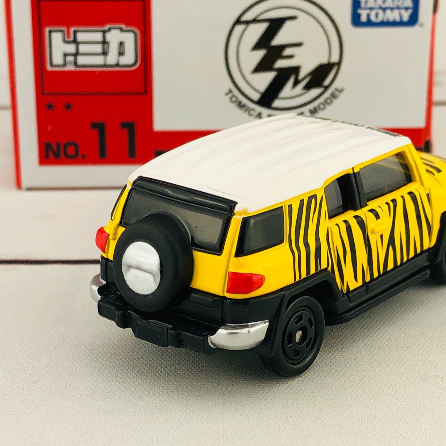 Tomica Event Model No. 11 Toyota FJ Cruiser Safari Special Edition