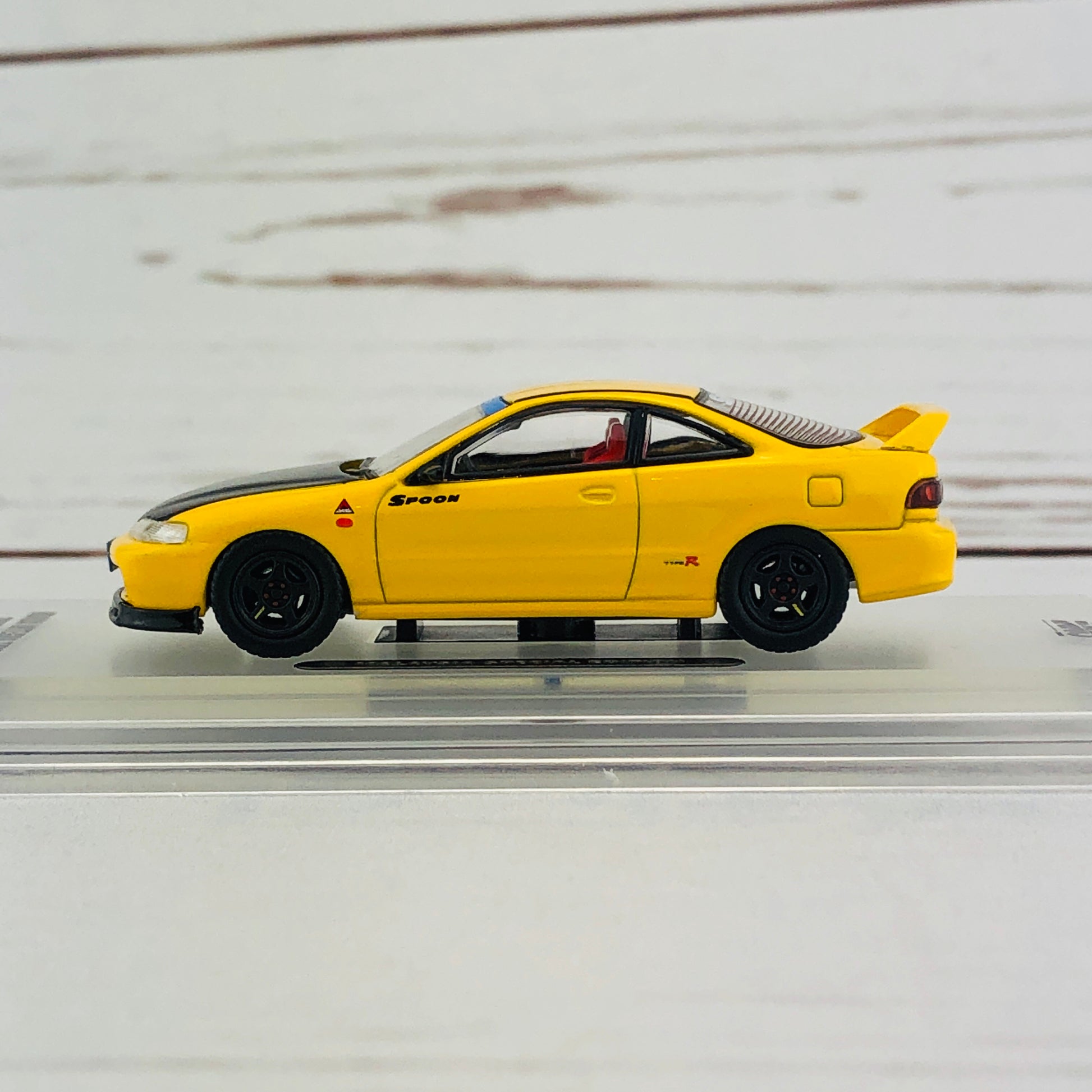 INNO64 1/64 Honda Integra Type-R DC2 Tuned by Spoon Malaysian Special Edition IN64-DC2-YSPMS