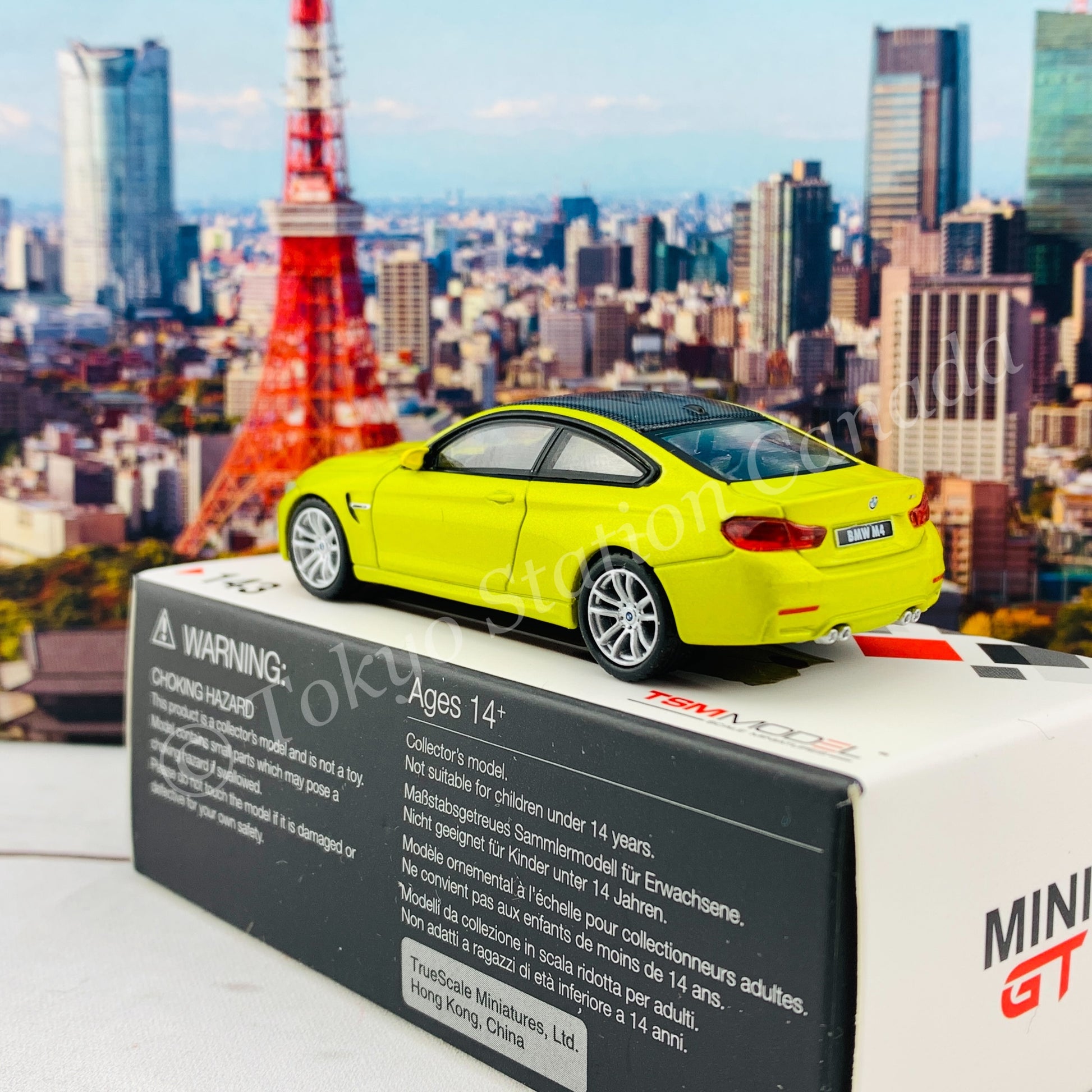MINI GT 1/64 BMW M4 (F82)  Austin Yellow Metallic LHD MGT00143-L