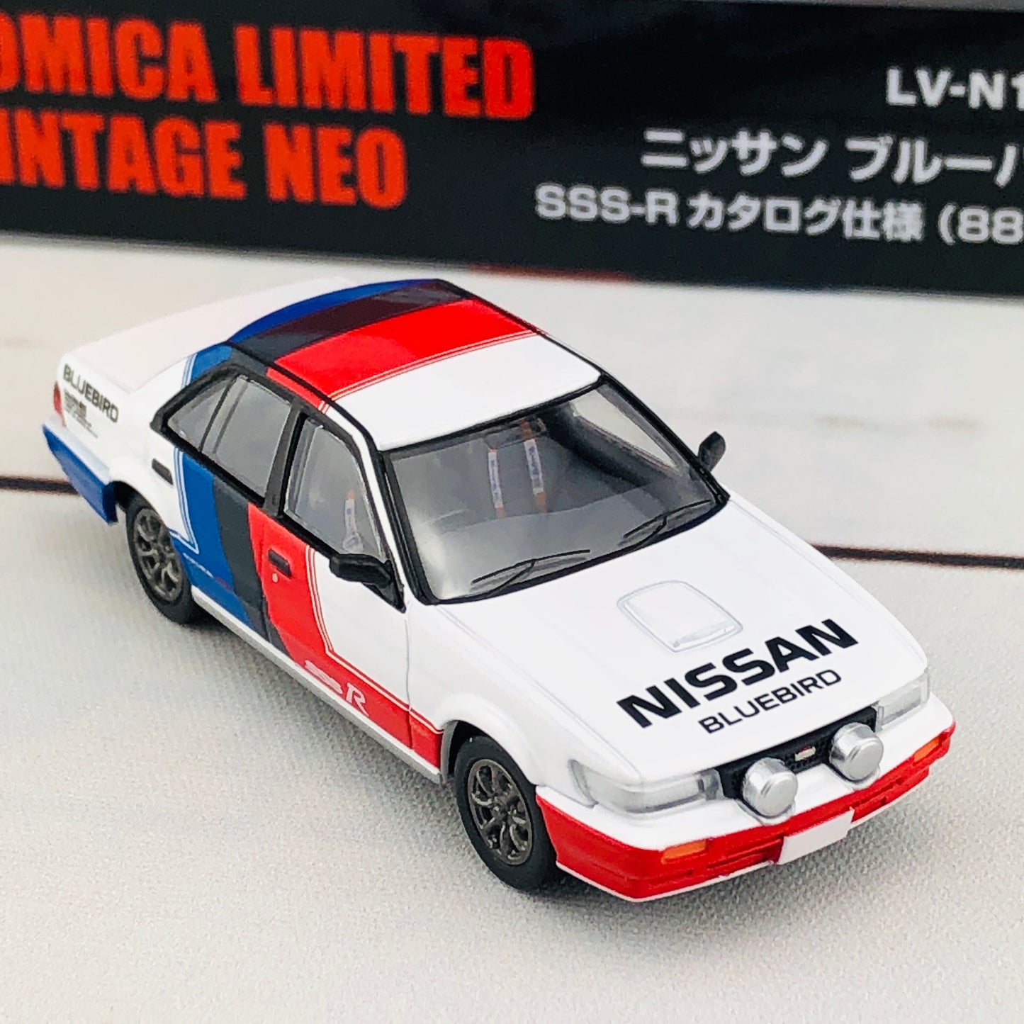 Tomytec TLV Nissan Bluebird SSS-R LV-N185a