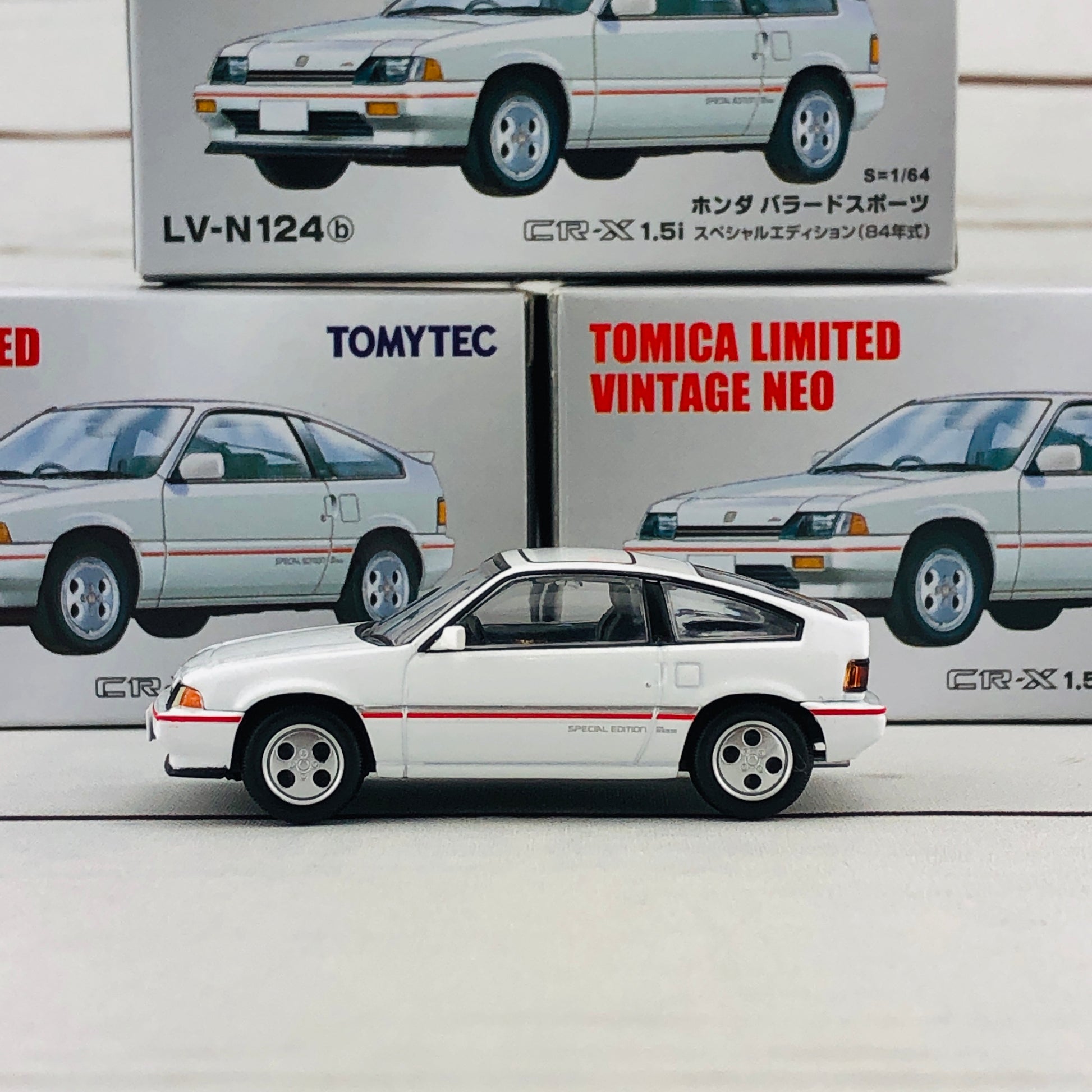 Tomica Limited Vintage Honda Ballade Sports CRX 1.5i WHITE LV-N124b