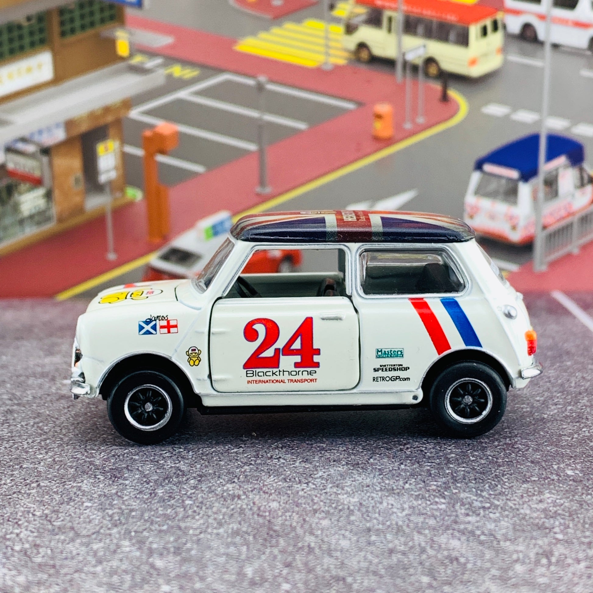 Tiny 155 Mini Cooper Racing #24 (RHD) ATC64604