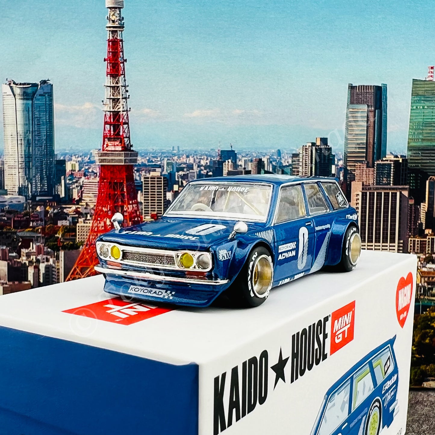 MINI GT x Kaido House 1/64 Datsun KAIDO 510 Wagon Blue LHD KHMG011