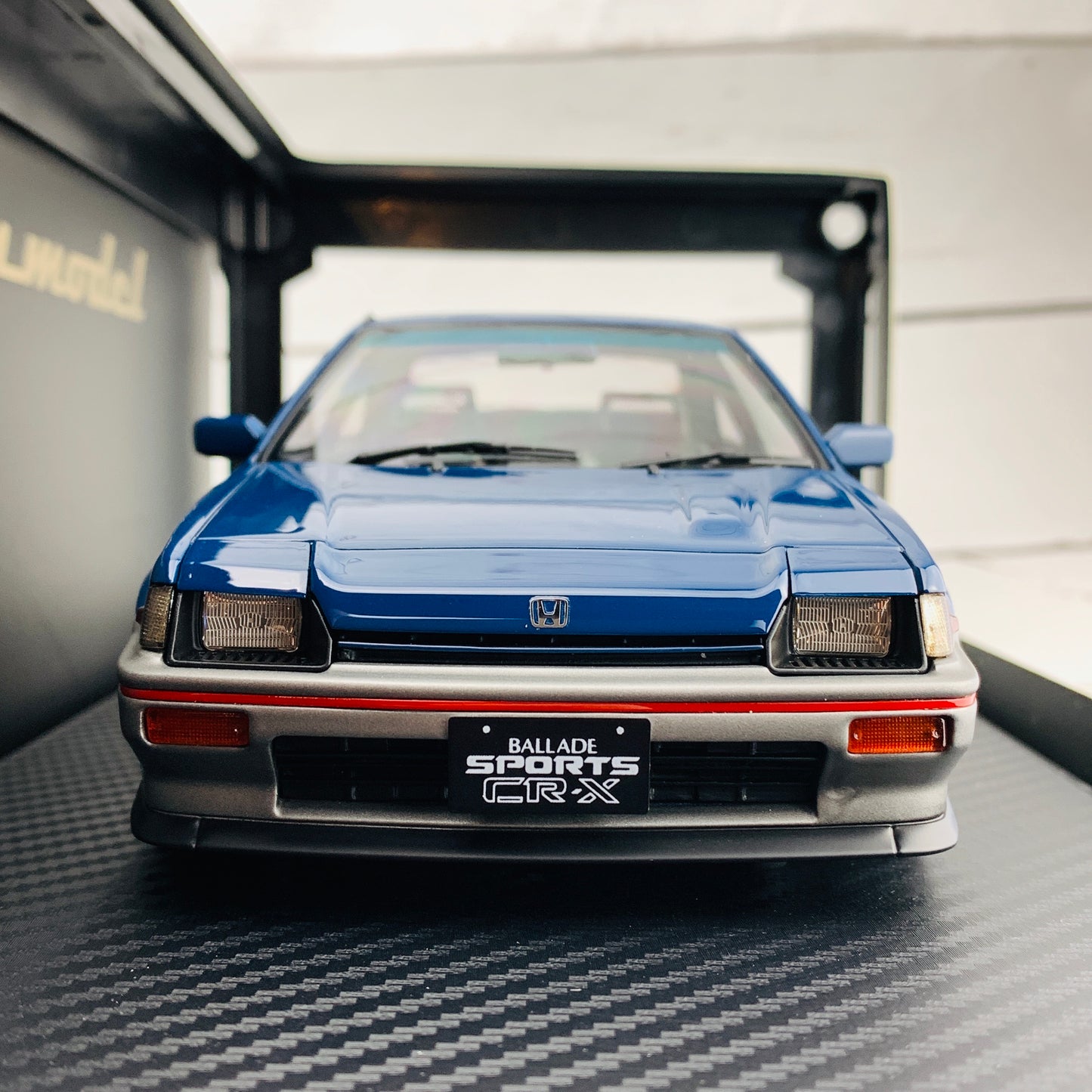 Ignition Model 1/18 Honda BALLADE SPORTS CRX Si (E-AS) Blue/Silver IG1628