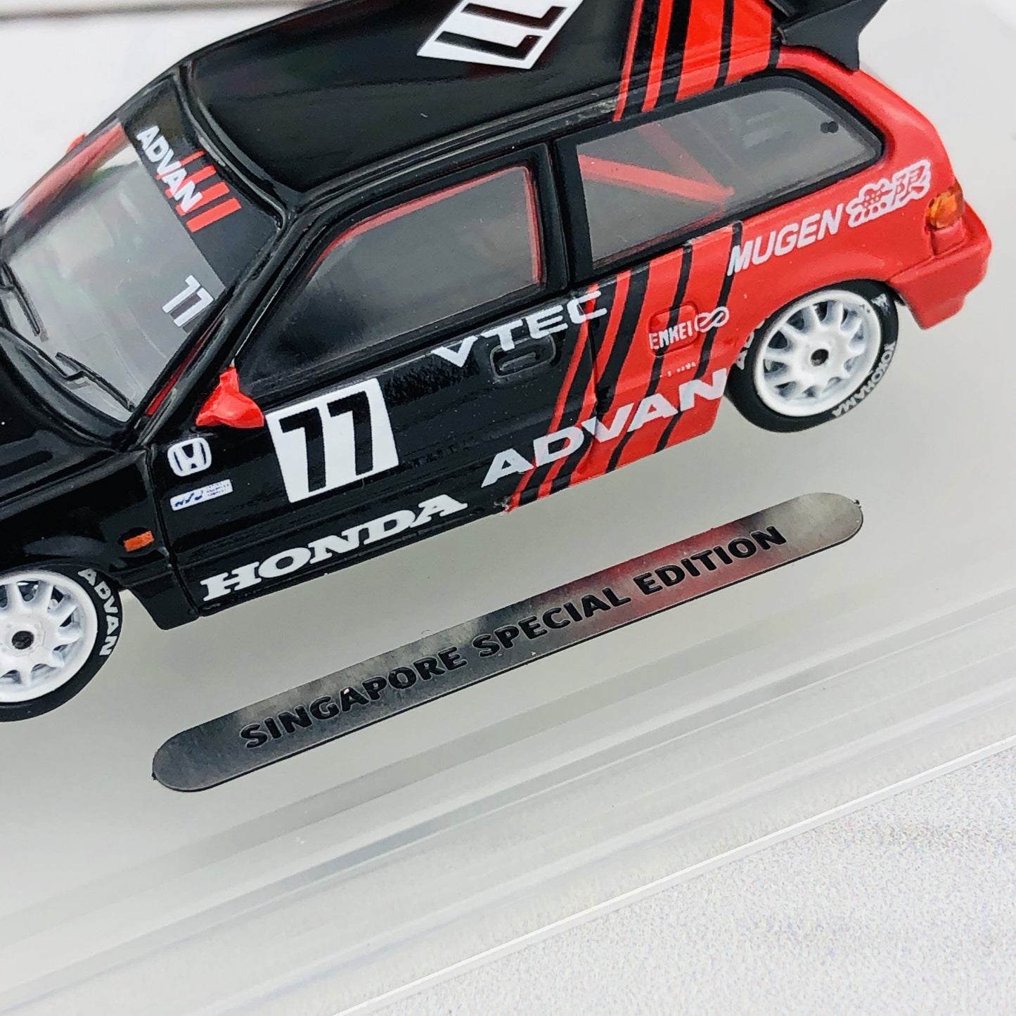 INNO HONDA CIVIC EF9 #77 Advan - Kanjo Racer (Singapore Special Edition) IN64-EF9-ADSGS