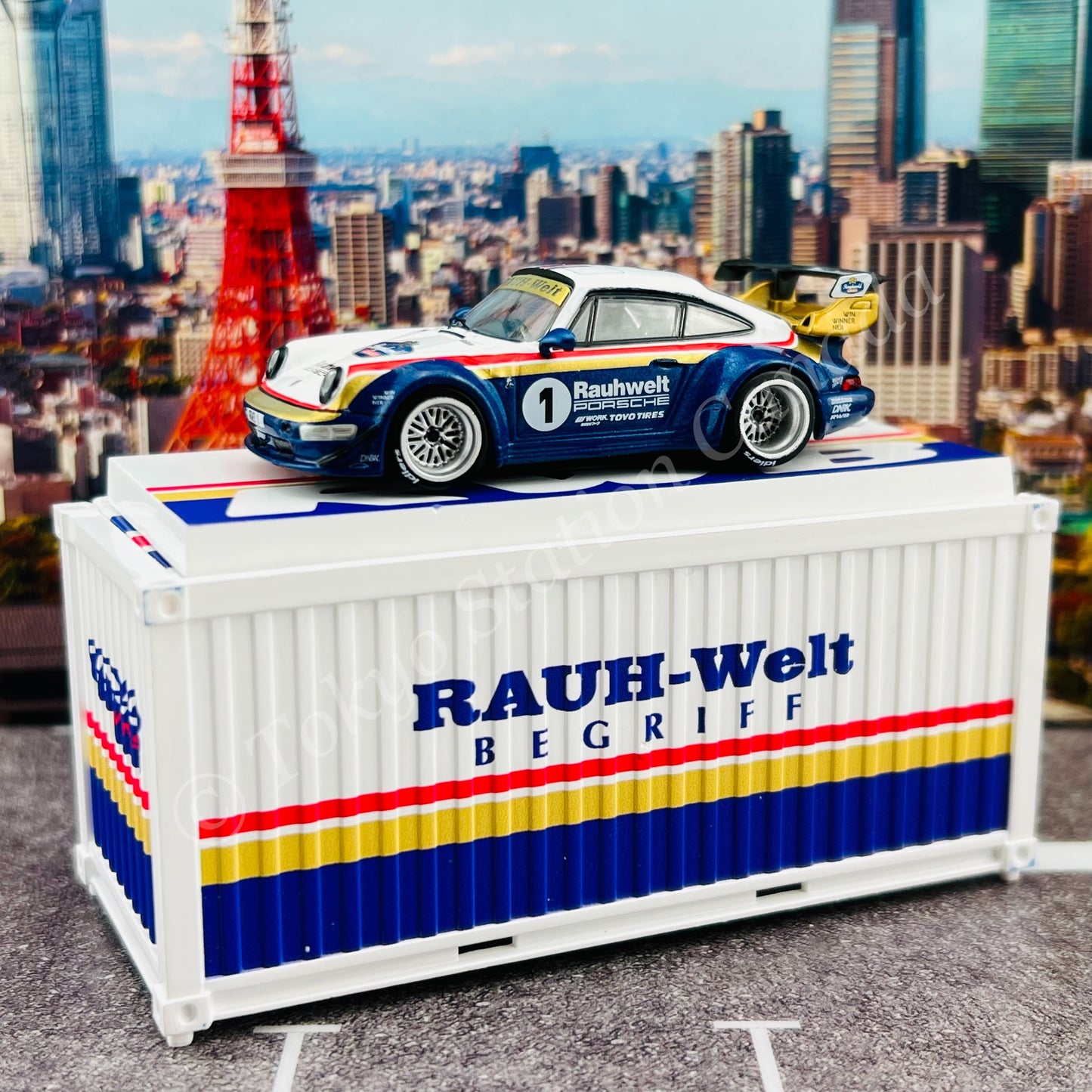 TARMAC WORKS HOBBY64 1/64 RWB 964 Waikato With Container T64-037-WKT
