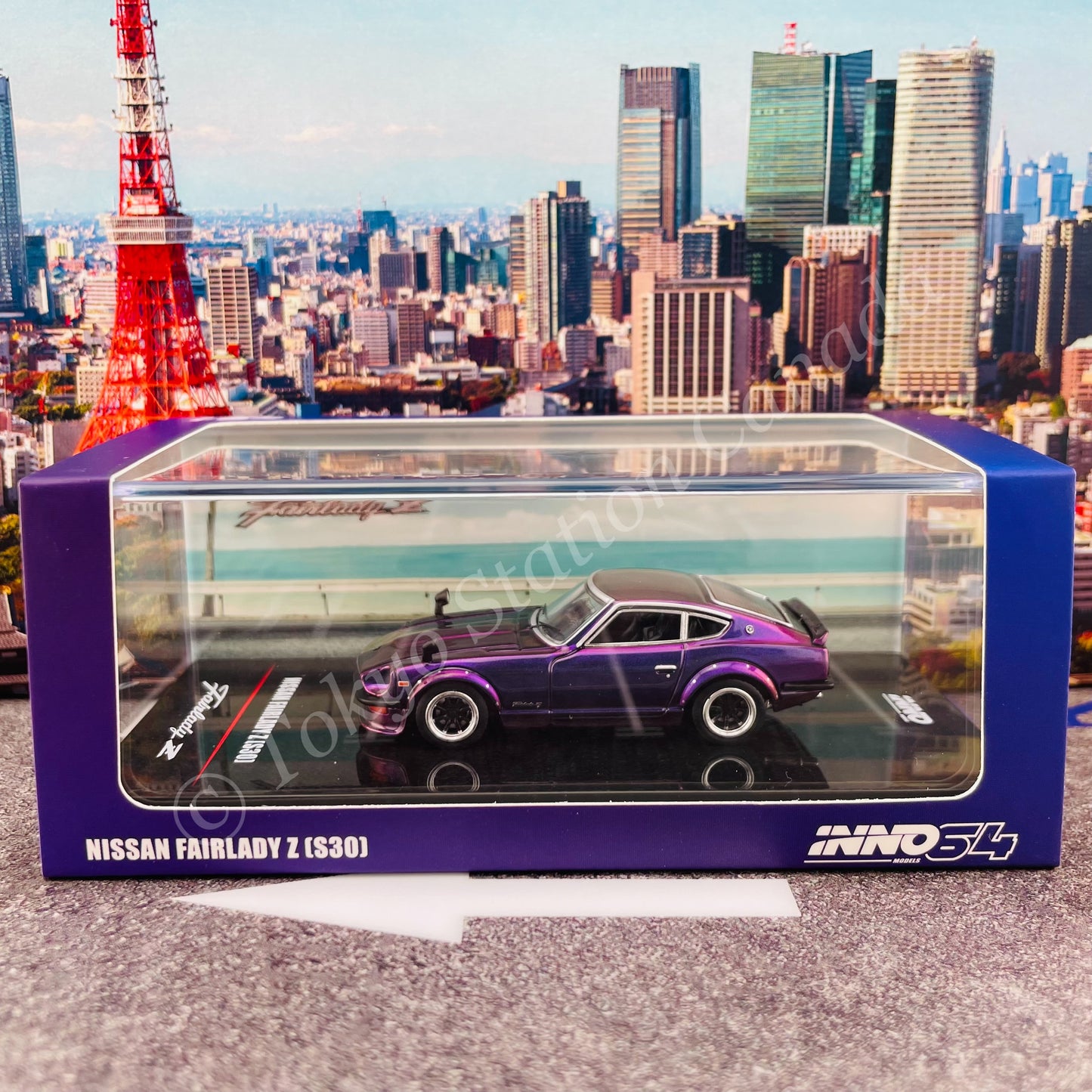 INNO64 1/64 NISSAN FAIRLADY Z (S30) Midnight Purple II (Hong Kong Ani-Com & Games 2022 Event Edtion) IN64-240Z-MPII