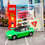 TAKARA TOMY A.R.T.S TOMICA Sign Set #8 - Mazda RX-8 with a road sign stand