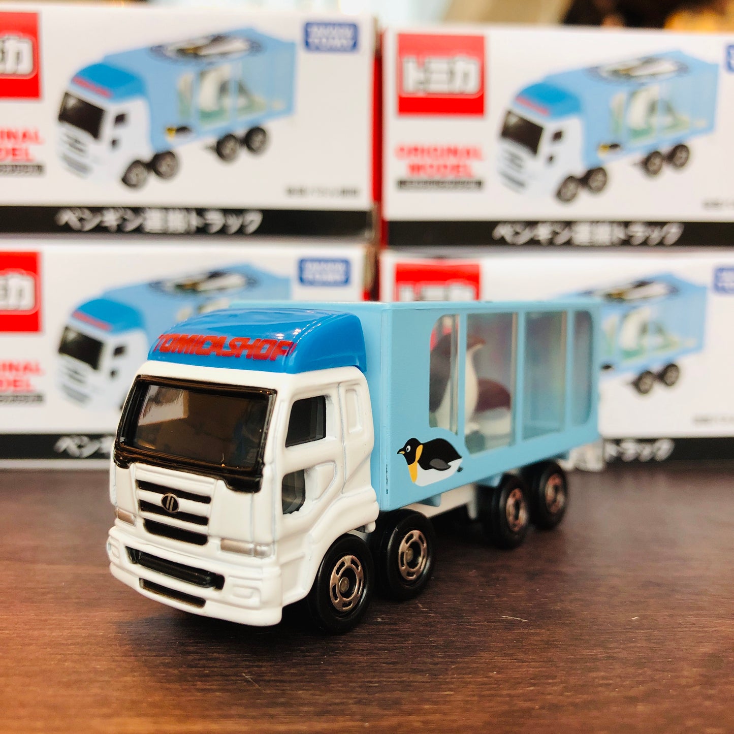 Tomica Shop Original Model Penguin Transporter Truck