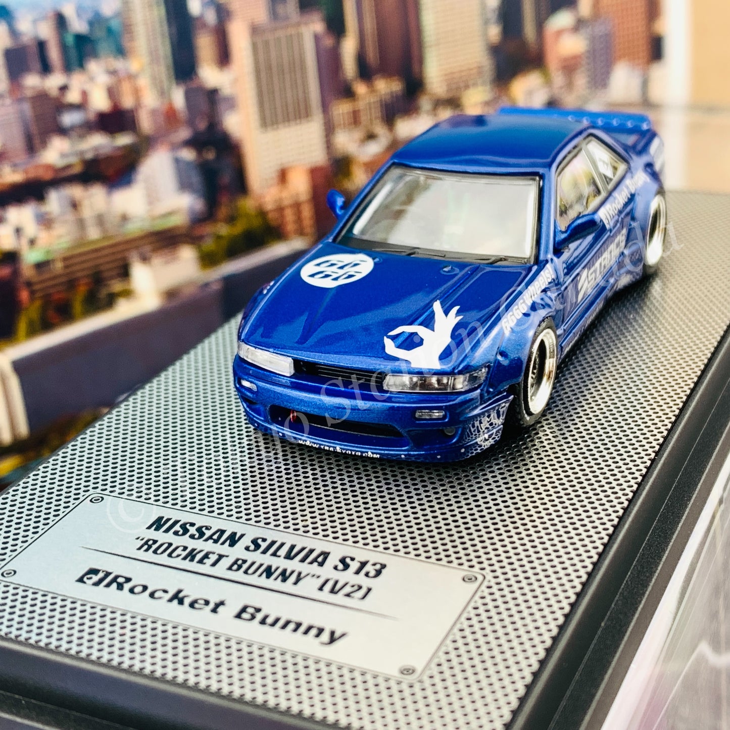 INNO64 1/64 NISSAN SILVIA S13 V2 PANDEM / ROCKET BUNNY Blue Metallic IN64-S13V2-BLUM