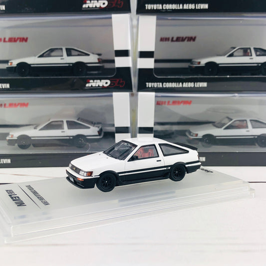 INNO64 1/64 TOYOTA COROLLA Levin AE86 White With Extra Wheels and Carbon Effect Front Bonnet Decal IN64-AE86-WH