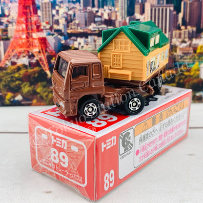 TOMICA 89 Isuzu Giga Trailer House 4904810102441