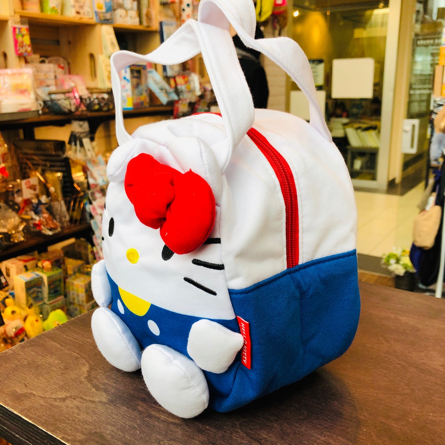 HELLO KITTY Die Cut Bag by SKATER KNBD1