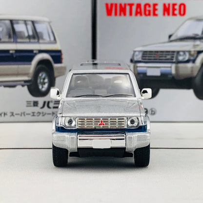 Tomica Limited Vintage Neo Mitsubishi Pajero Super Exceed Z (Silver/Blue) LV-N189b