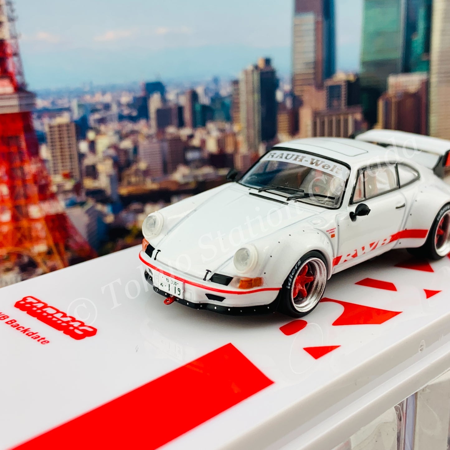 Tarmac Works 1/64 HOBBY64 RWB Backdate White T64-046-WH
