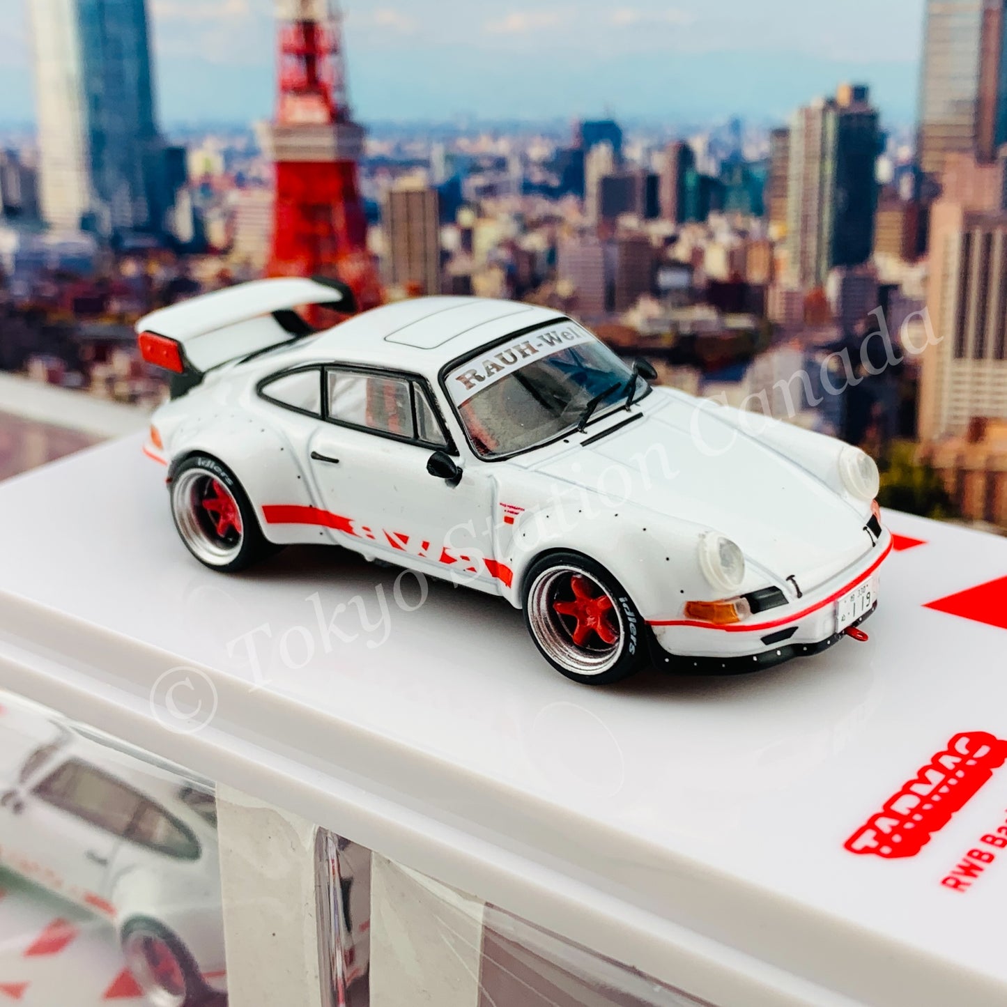 Tarmac Works 1/64 HOBBY64 RWB Backdate White T64-046-WH