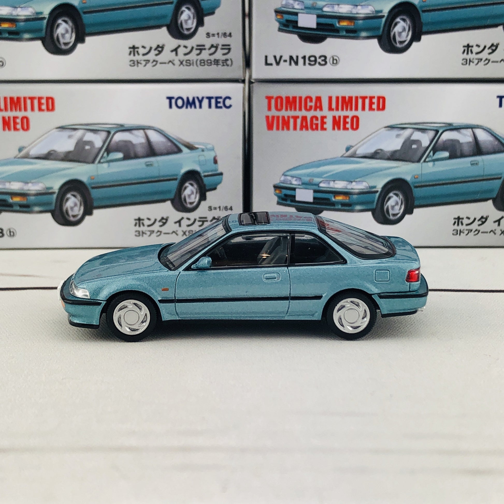 Tomytec Tomica Limited Vintage Neo 1/64 LV-N193b Honda Integra 3 Door Coupe XSi Blue (1989)