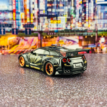 MINI GT 1/64 LB★WORKS Nissan GTR R35 Type 1 Rear Wing ver 1+2 Black w/ Copper Wheel RHD MGT00005-R