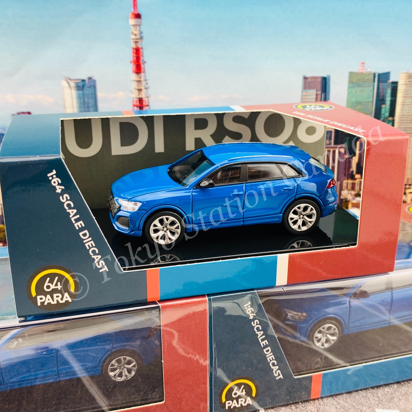 PARA64 1/64 Audi RS Q8 Turbo Blue LHD PA-55175