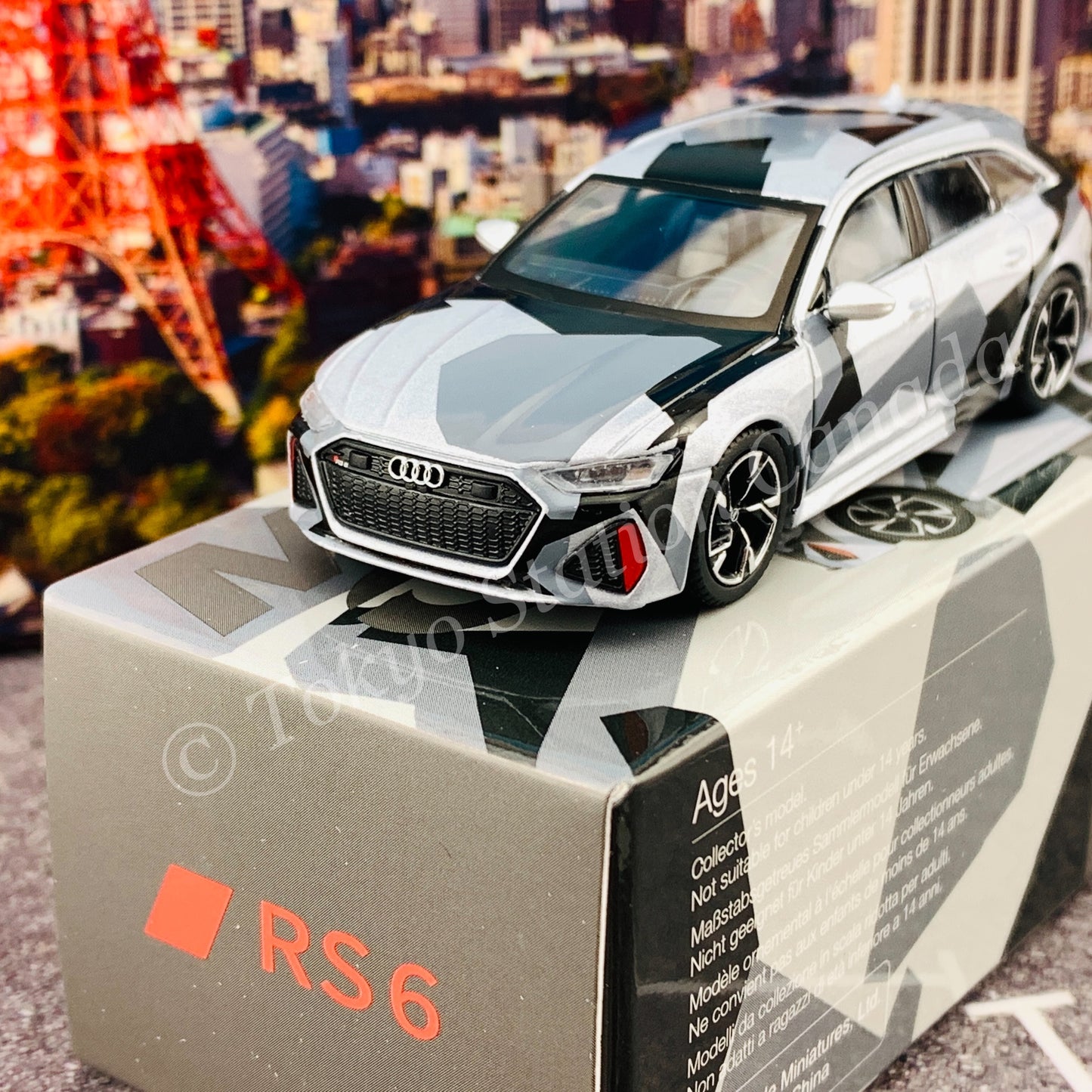 MINI GT 1/64 Audi RS 6 Avant  Silver Digital Camouflage CLDC Edition LHD MGT00255-L