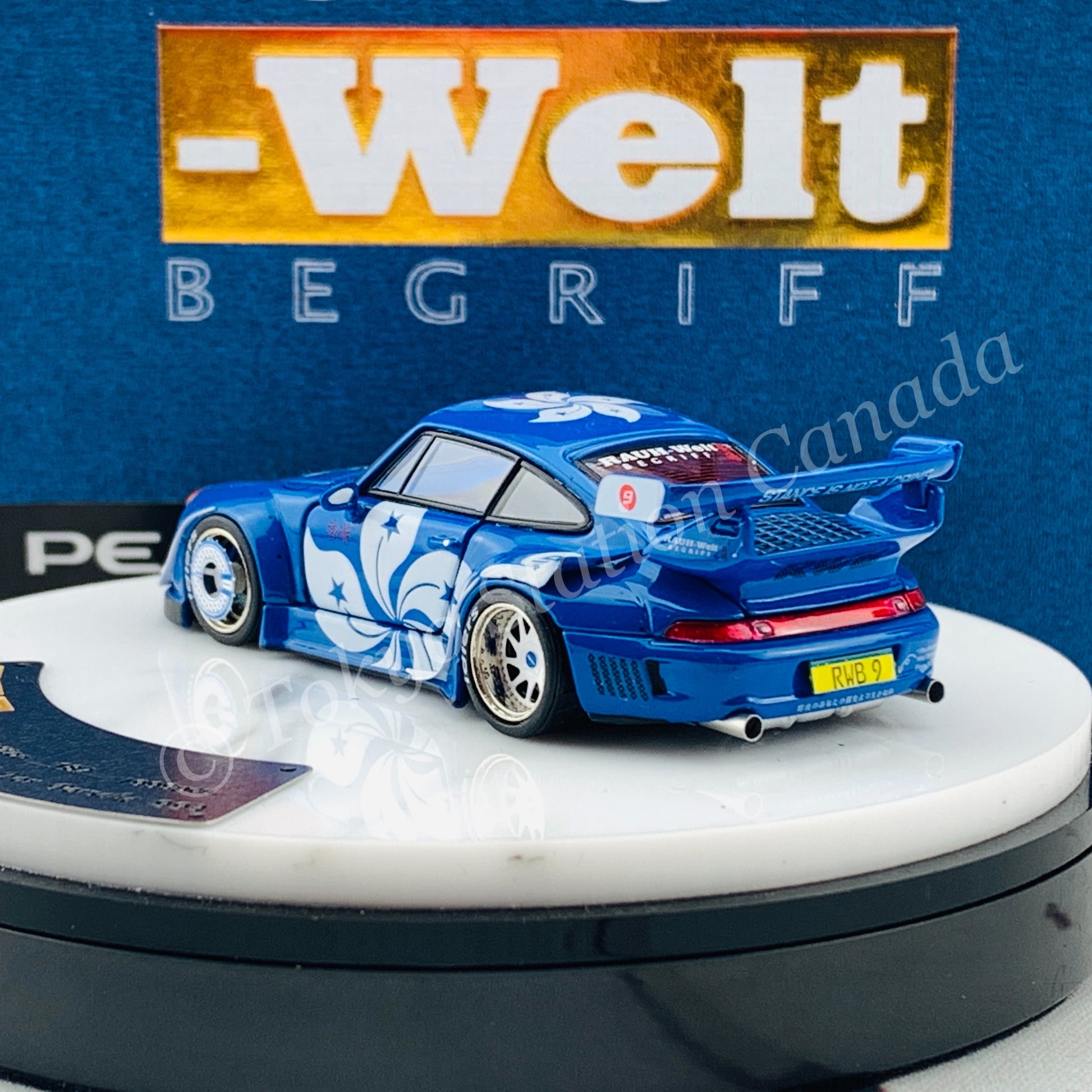 PEAKO x PGM 1/64 RWB 993 SuperNine Bauhinia Special Edition 63900B