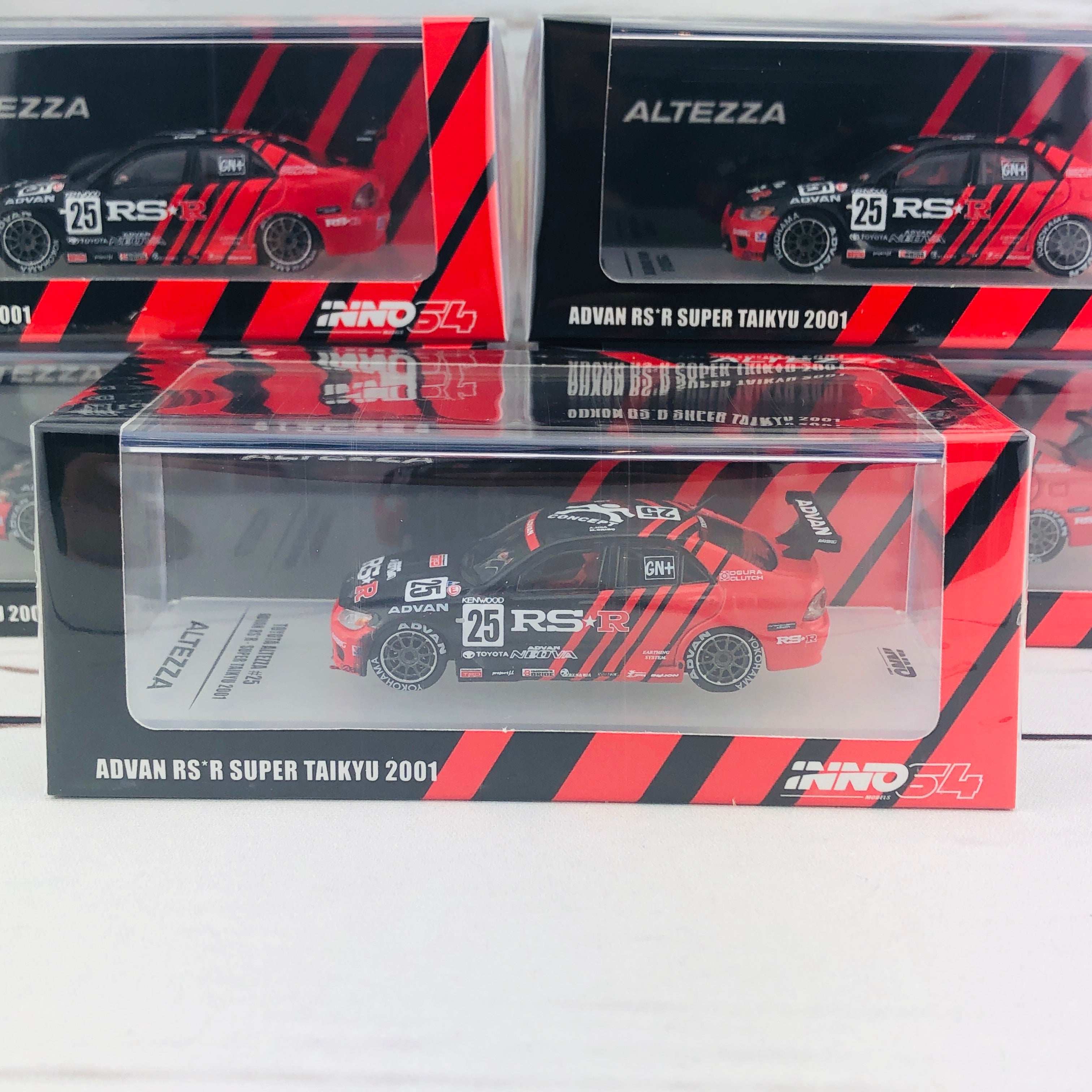 INNO64 1/64 TOYOTA ALTEZZA #25 Advan RS'R - Super Taikyu 2001 IN64