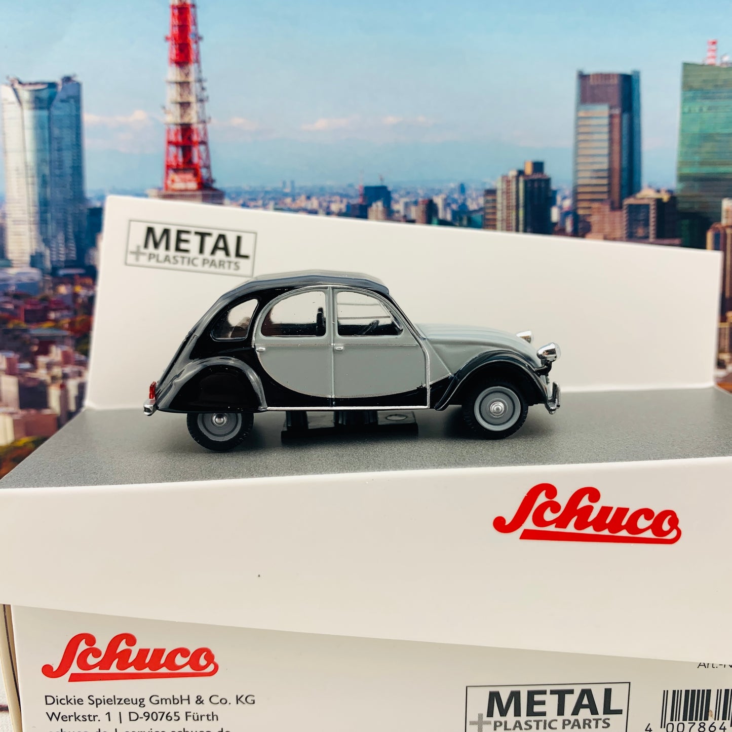 Schuco1/64 Citroen 2CV Grey/Black 452021700