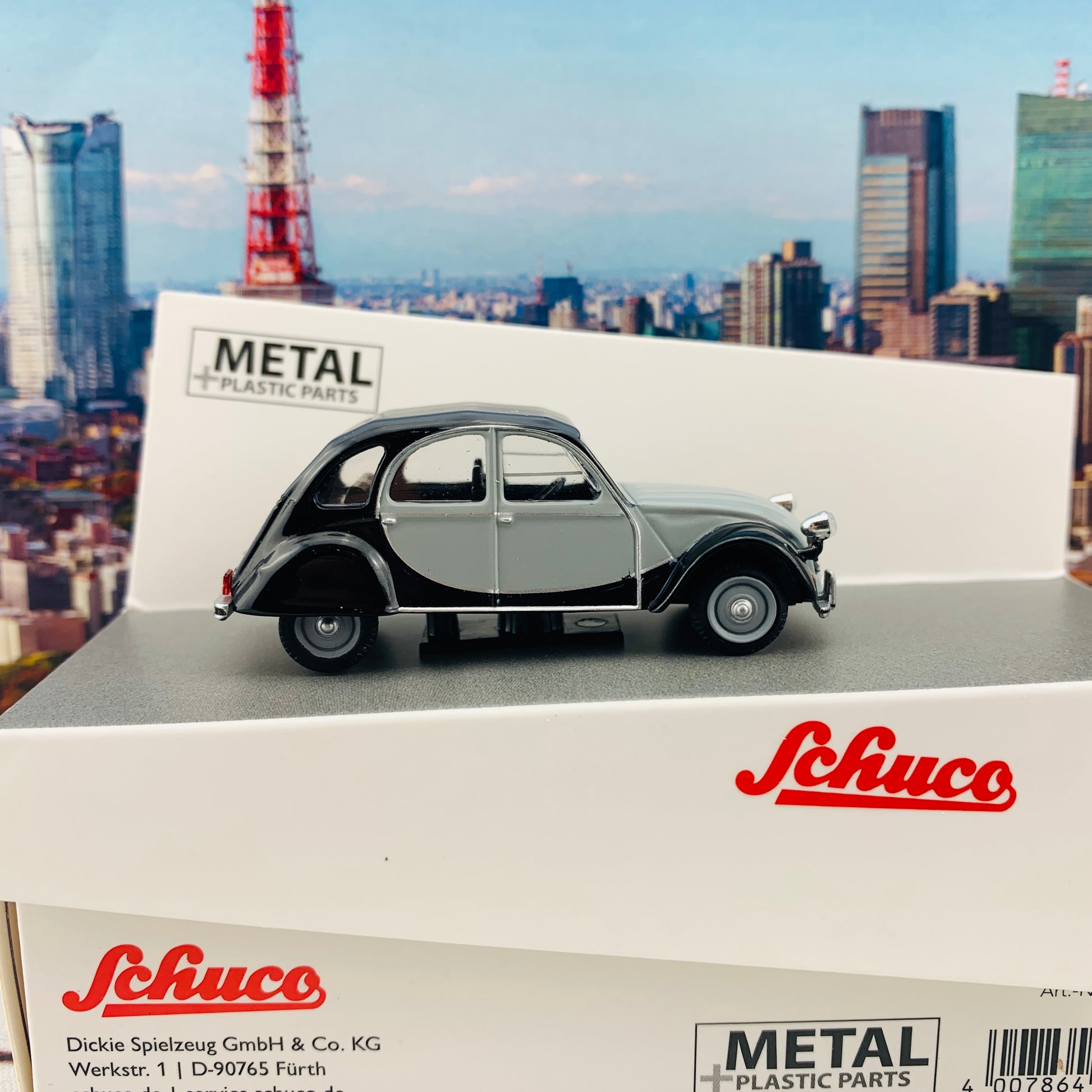 Schuco1/64 Citroen 2CV Grey/Black 452021700
