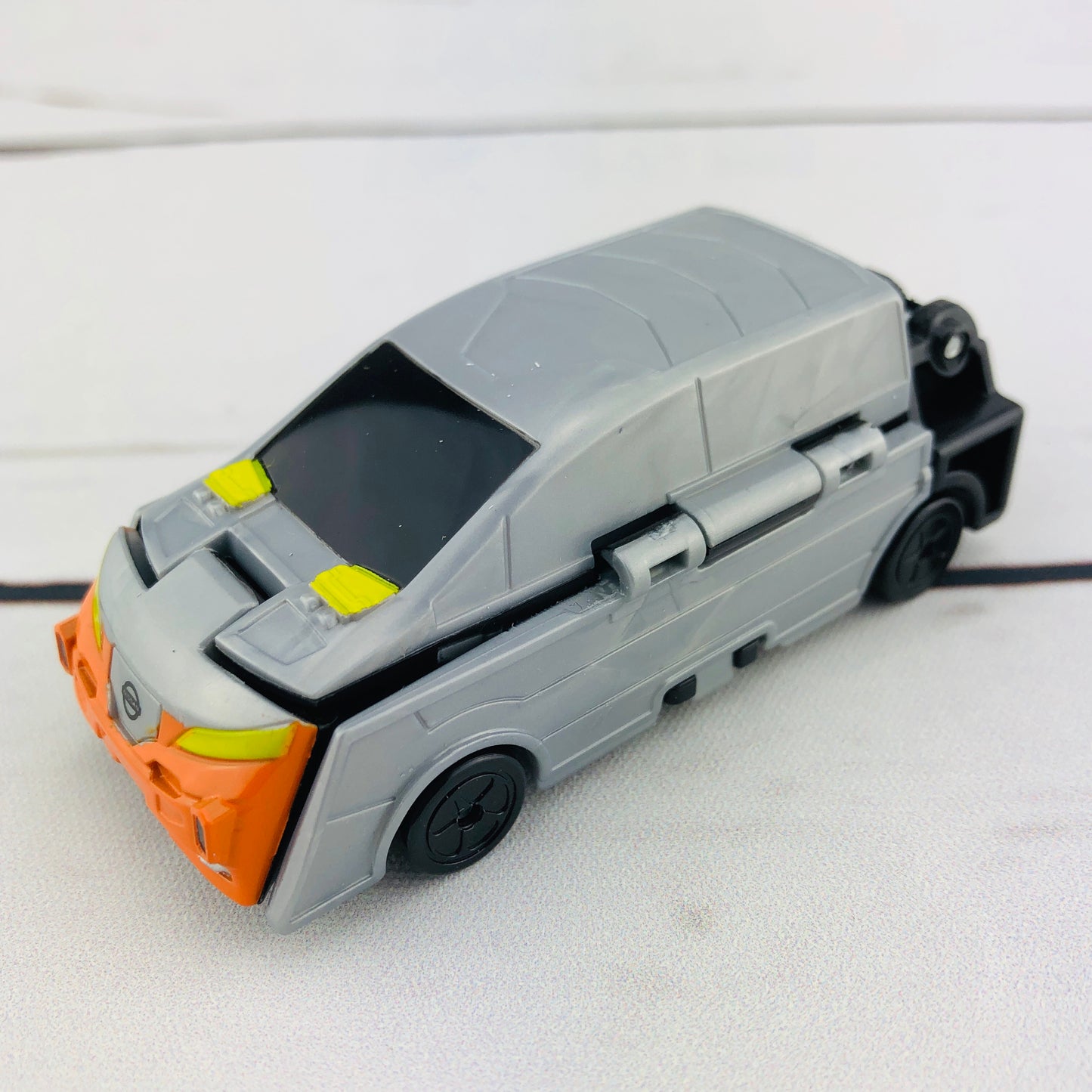 BANDAI Ultra Party Guardians e-NV200