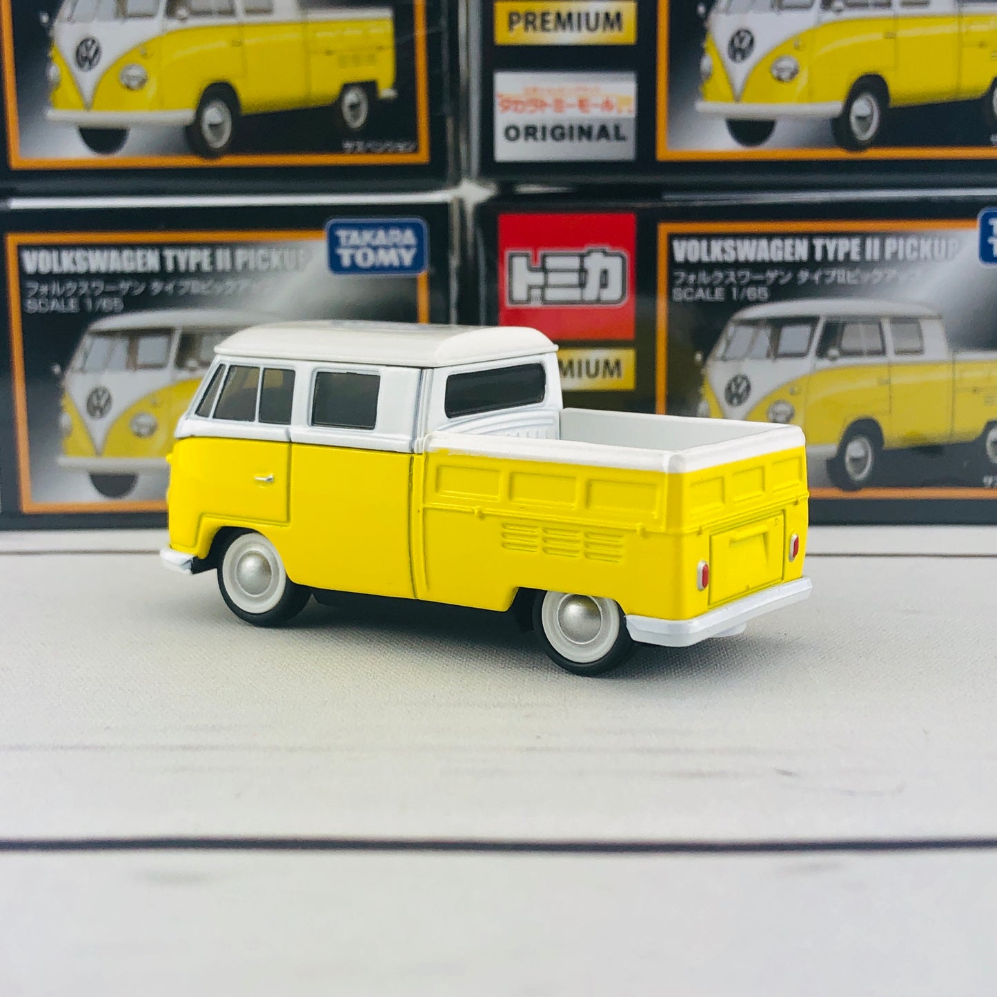 TAKARA TOMY Mall Original Tomica Premium VOLKSWAGEN TYPE II Pickup Yellow