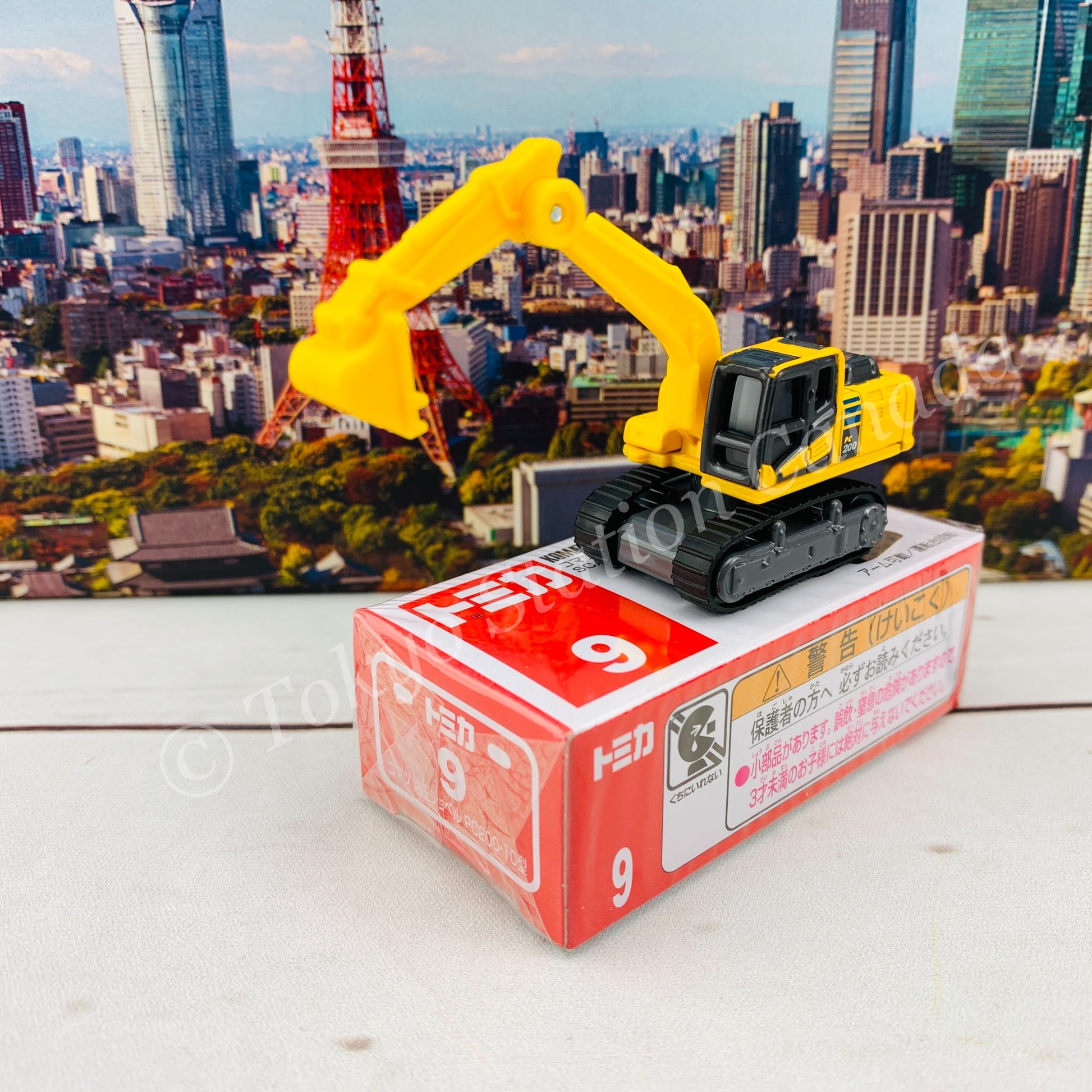 TOMICA 9 KOMATSU Excavator PC200-10