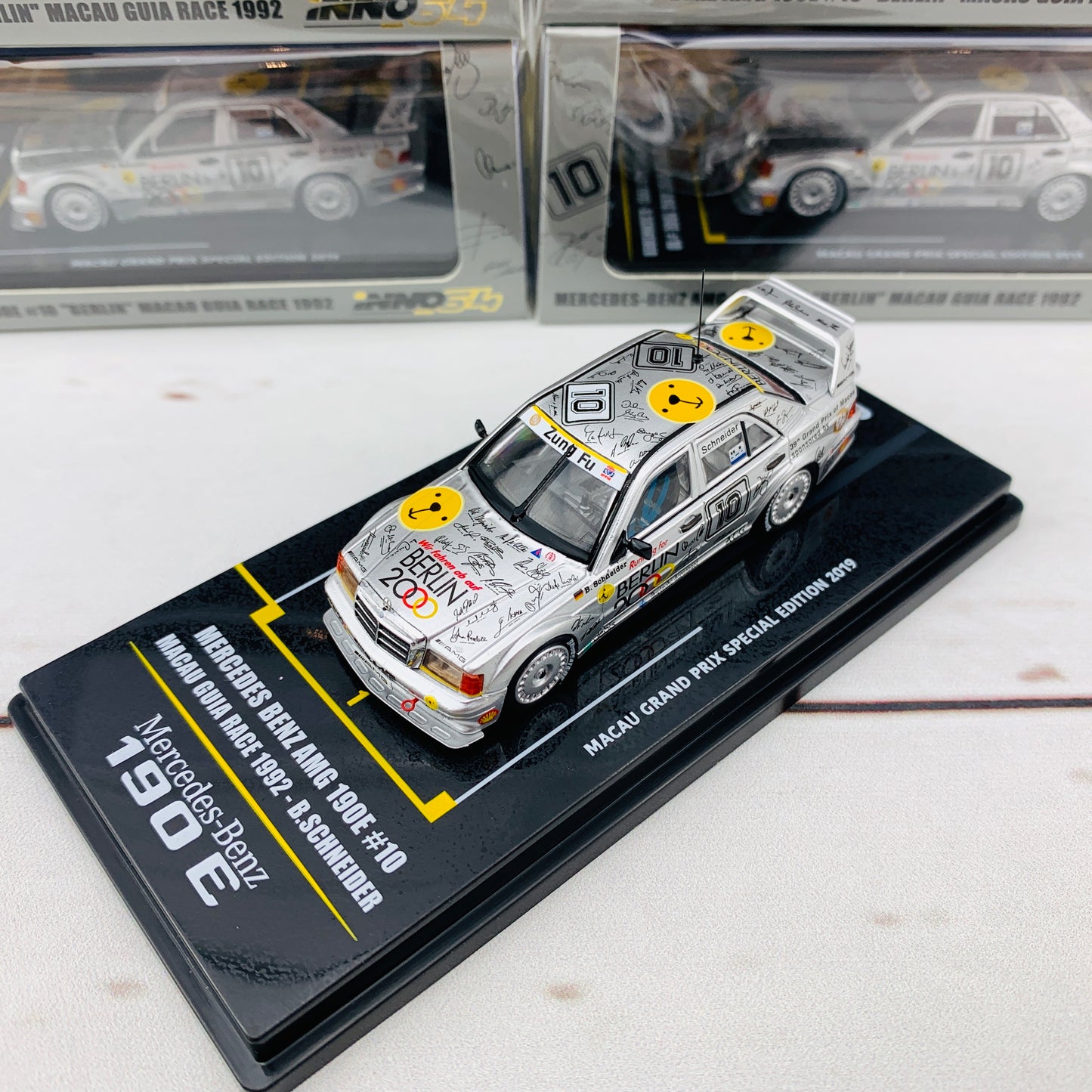 INNO64 1//64 Mercedes Benz AMG 190E 2.5-16 EVO II #10 Berlin - Macau Guia Race 1992 B.Schneider (Macau Guia Race Special Edition 2019) IN64-MGP19-190E