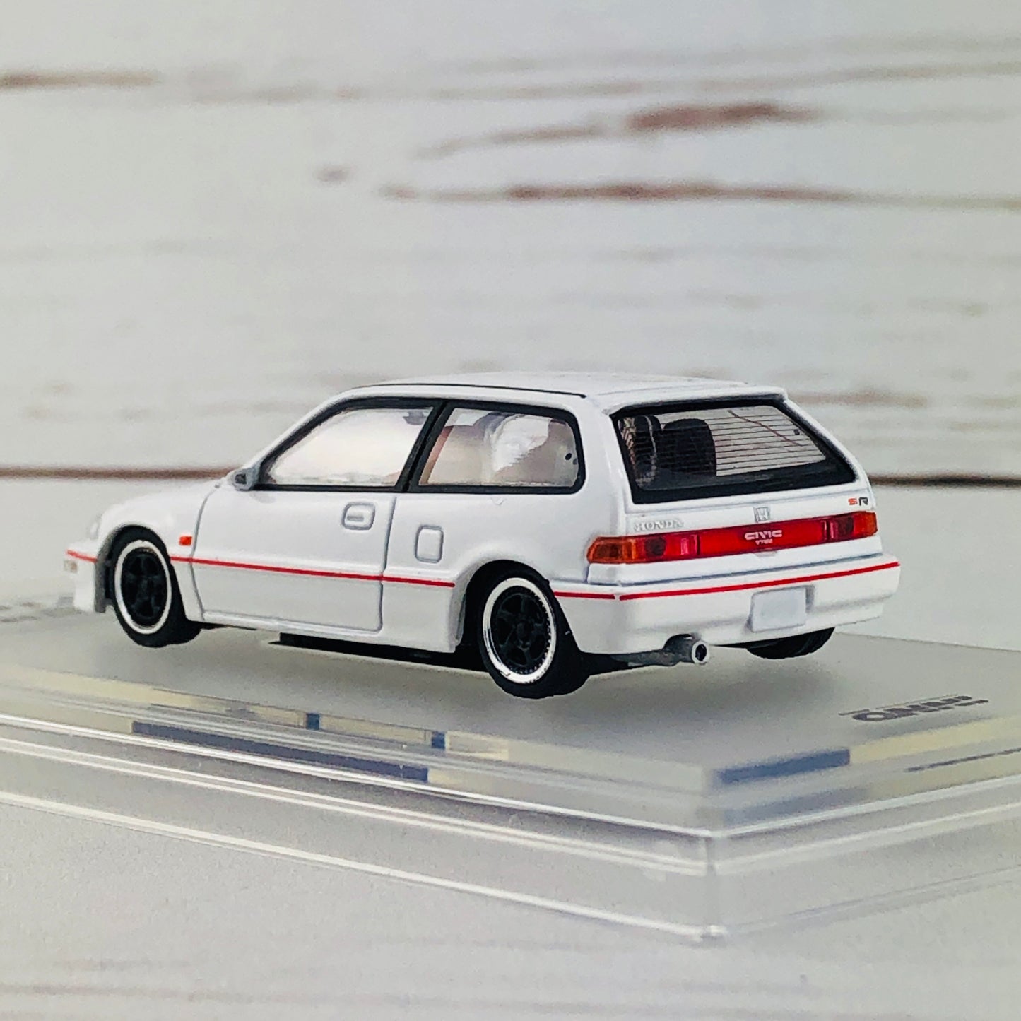 INNO64 Honda Civic EF9 SiR White Edition IN64-EF9-WHI