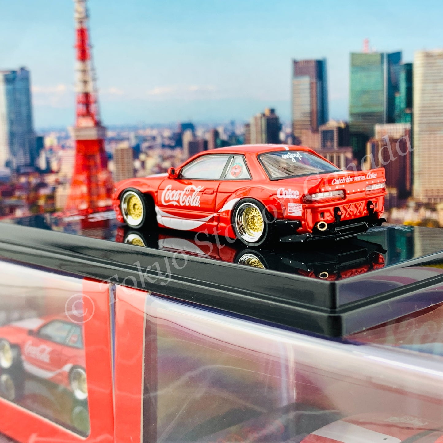INNO64 x TOYEAST 1/64  COCA-COLA NISSAN SILVIA S13 ROCKET BUNNY V2 COKE037