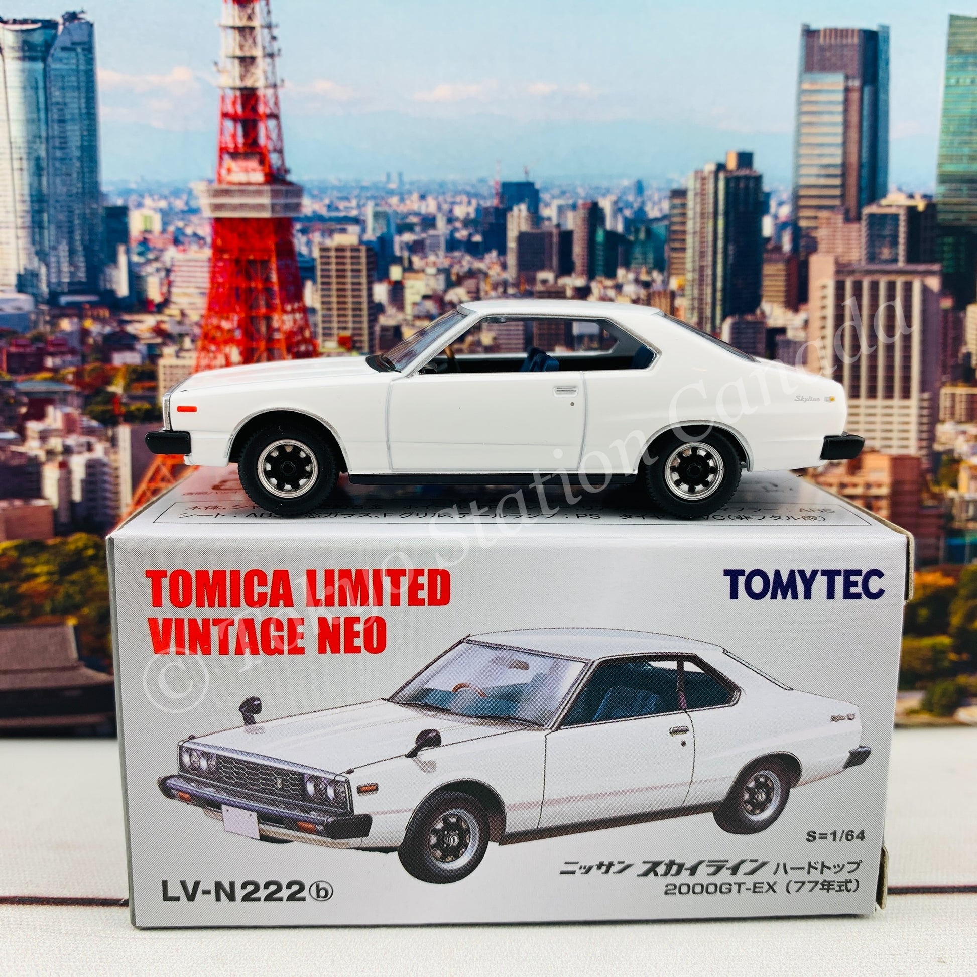 Tomytec Tomica Limited Vintage Neo 1/64 Nissan Skyline Hardtop 2000GT-EX (White) 1977 LV-N222b